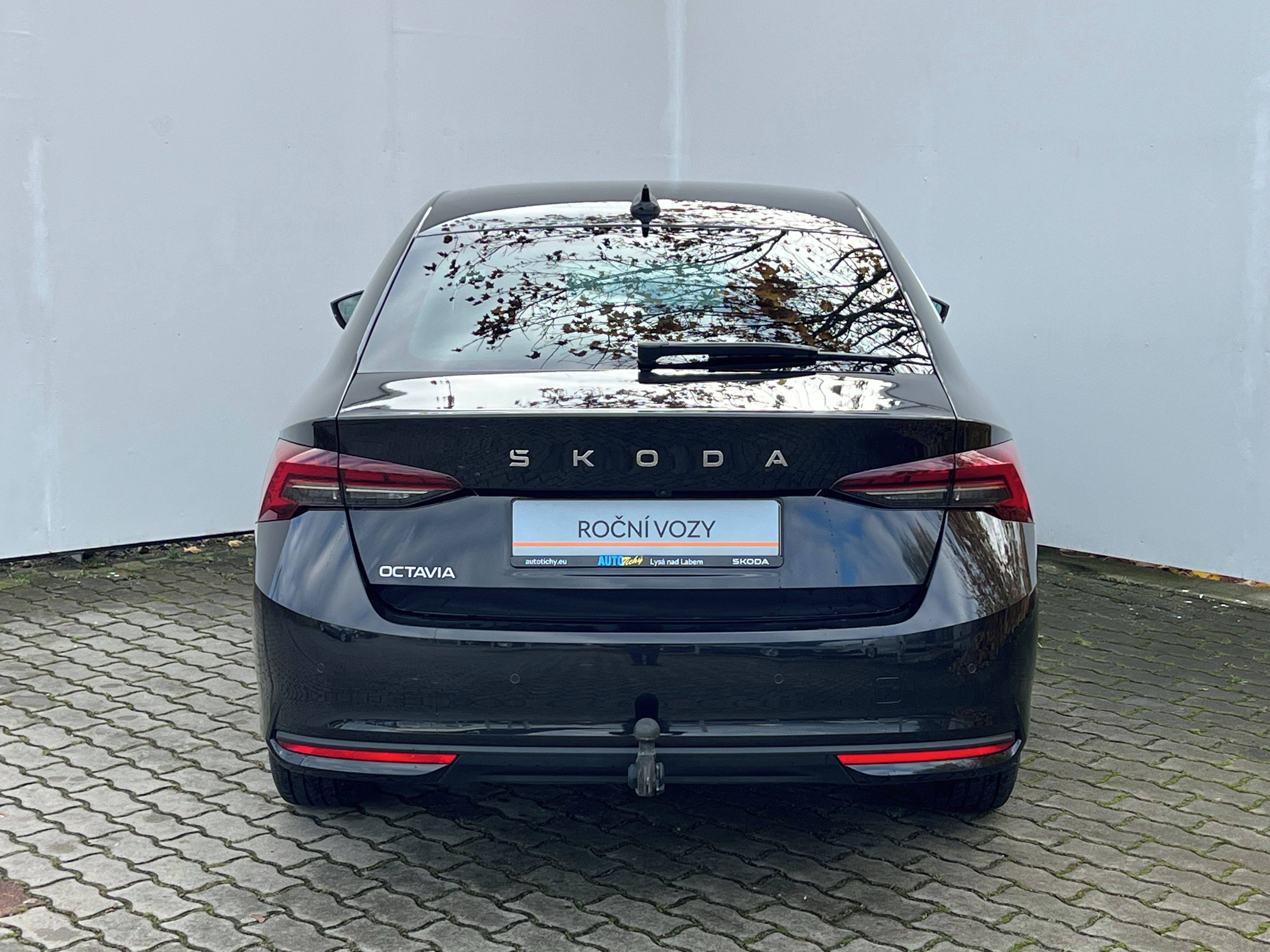 Škoda Octavia, 1,5 TSI / 110 kW Top Selection - fotka 6