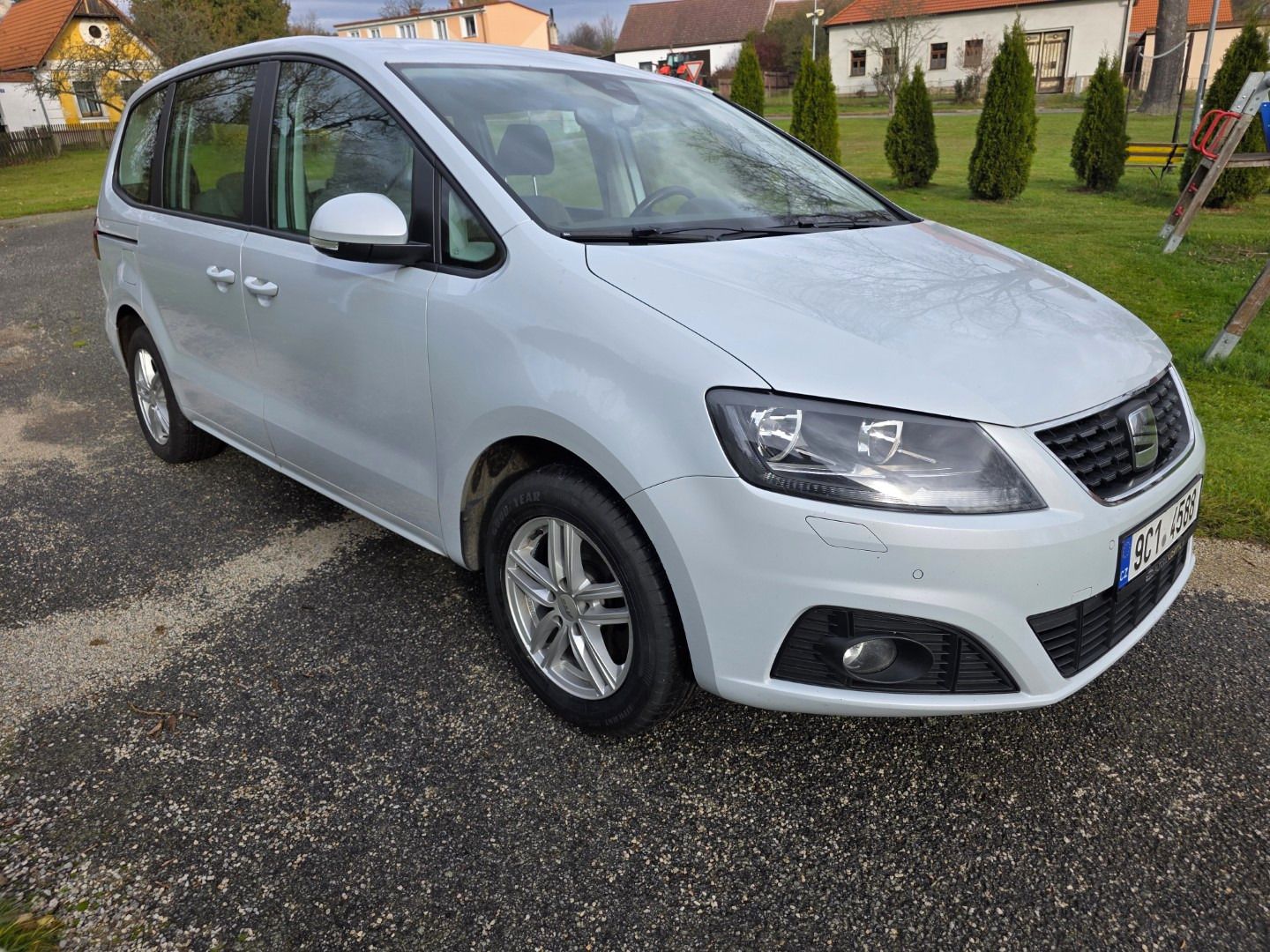 Seat Alhambra, 2.0 TDI 110kW DSG Business DPH - fotka 3