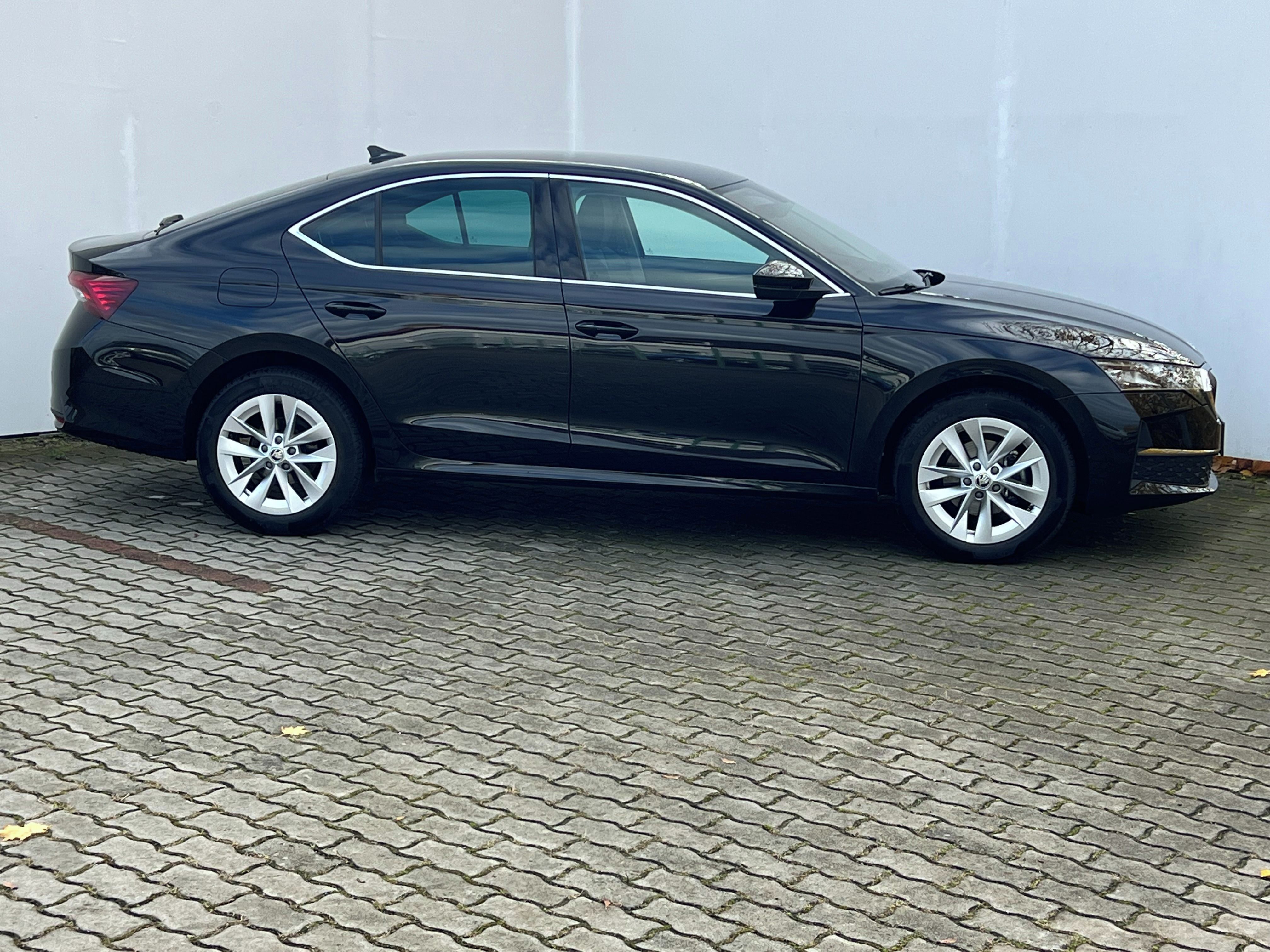 Škoda Octavia, 1,5 TSI / 110 kW Top Selection - fotka 4