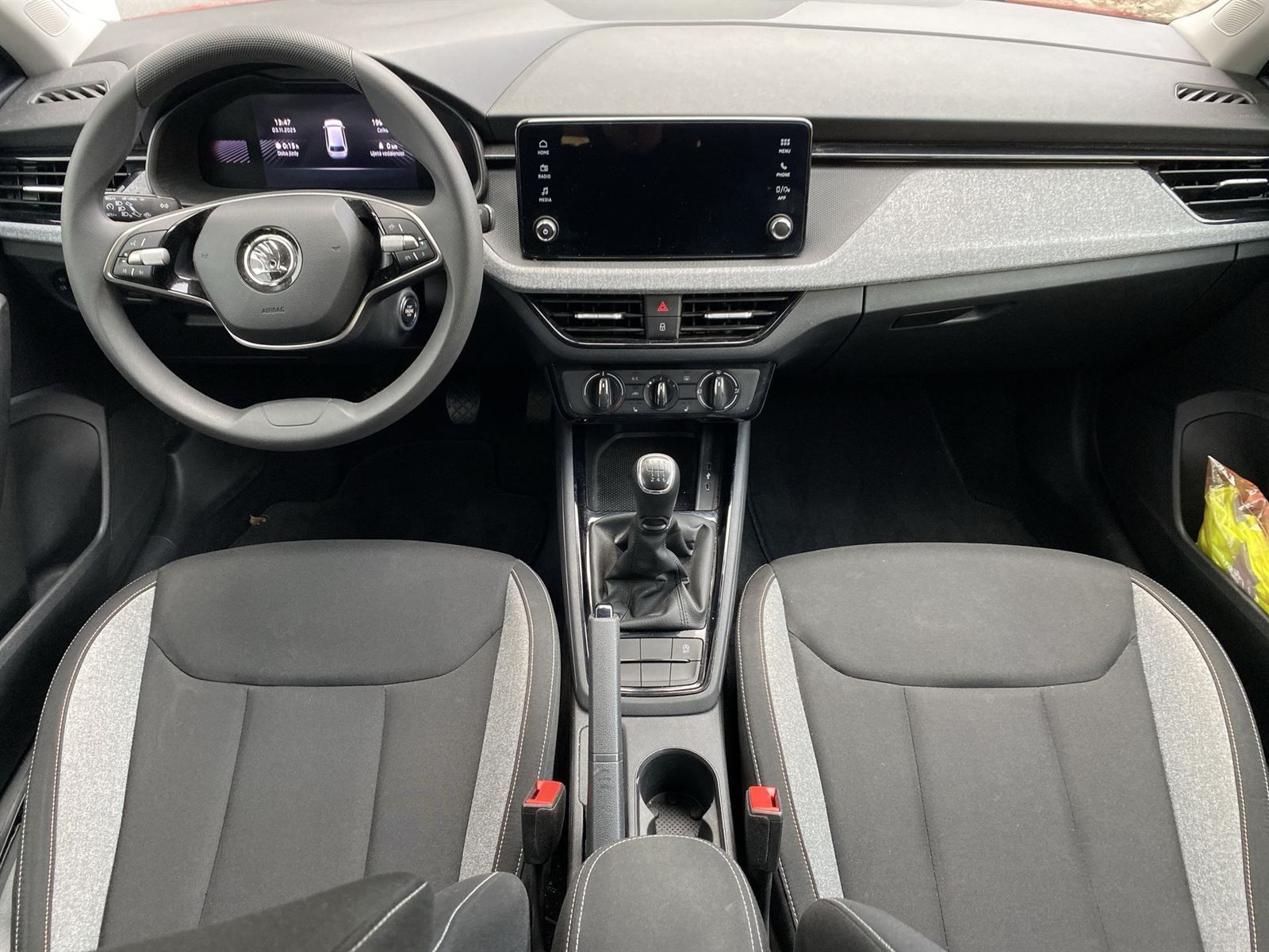 Škoda Scala, 1.0 TSI Selection - fotka 5