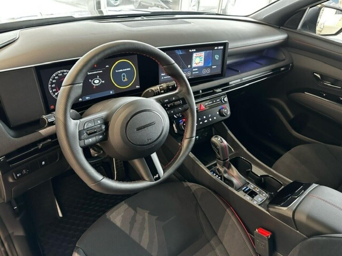 Hyundai Tucson, NX4 N Line 1,6 T-GDI 110 kW - fotka 3