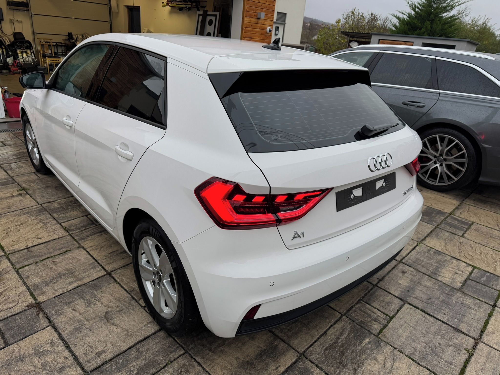 Audi A1, 30TFSI LANE AUT.KLIMA CARPLAY - fotka 2