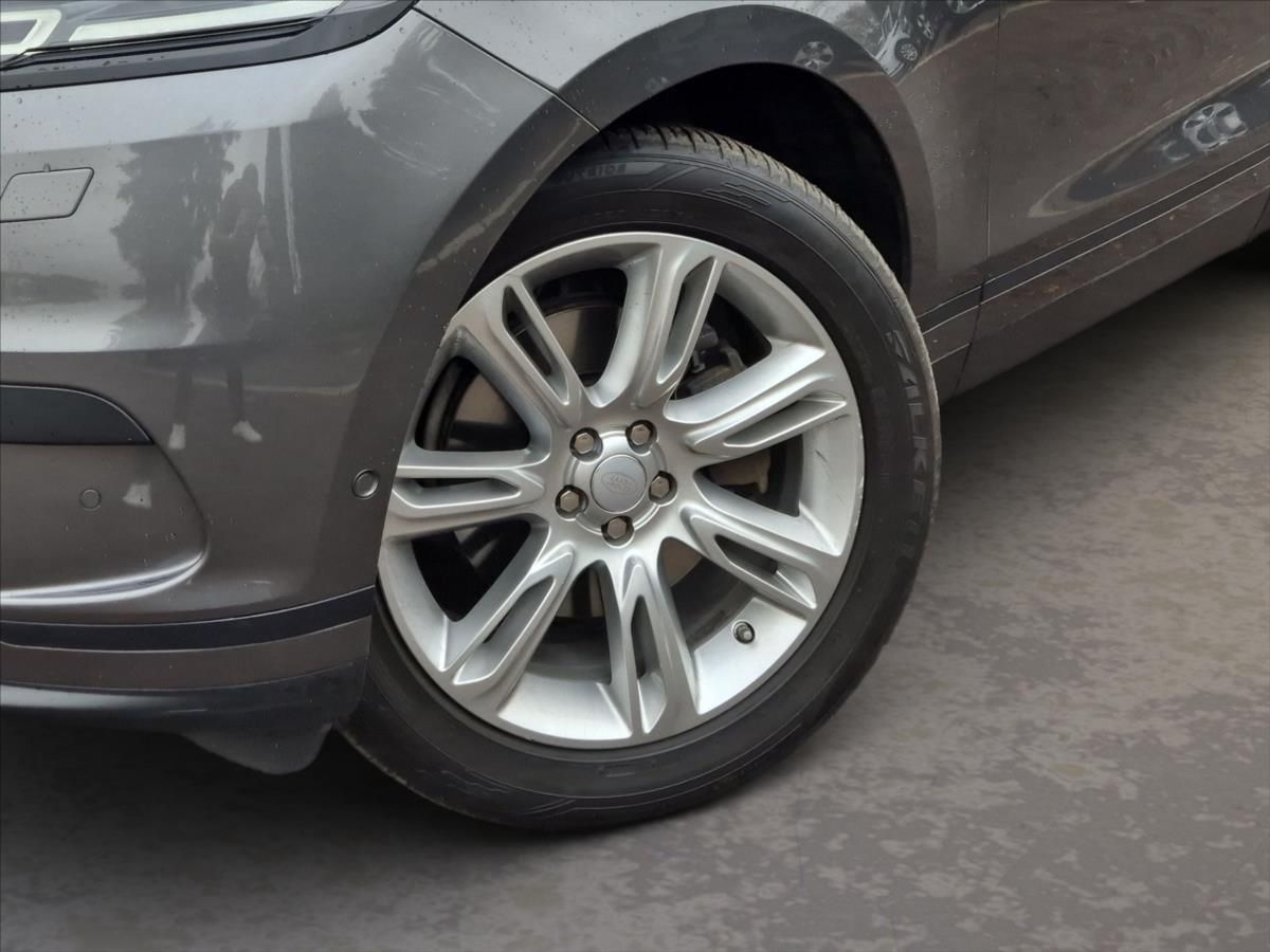 Land Rover Range Rover Velar, 3,0 D300 SE AT AWD - fotka 6
