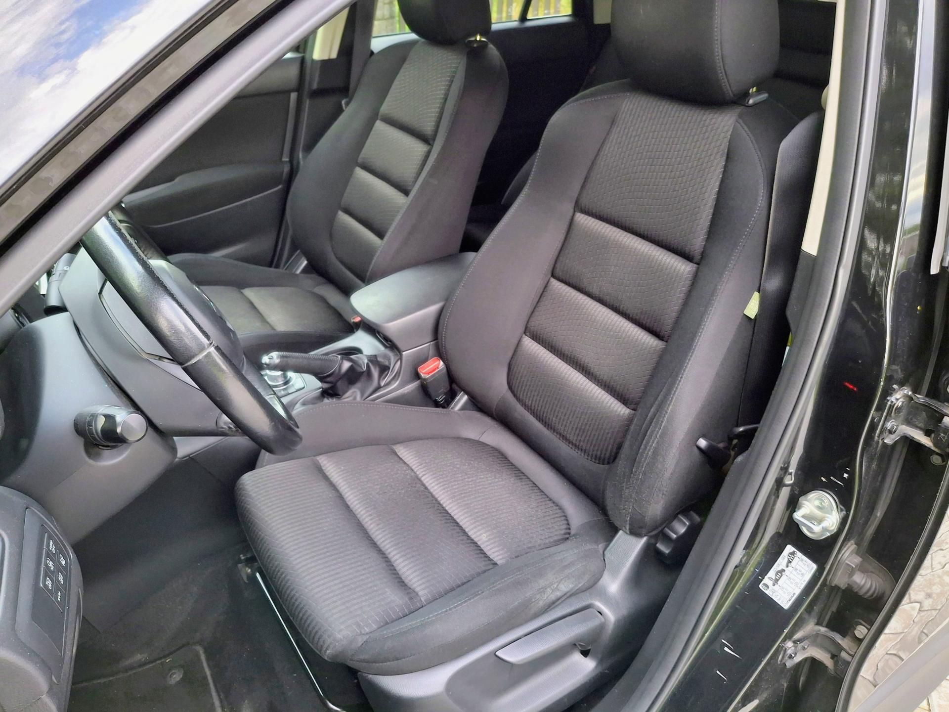 Mazda CX-5, 2.0 benzin 121 kw - fotka 5