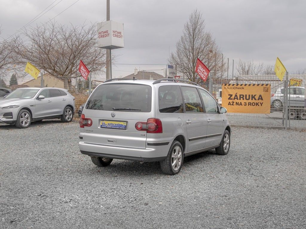 Volkswagen Sharan, 1.9TDI 85KW 7sed MAT – BUSINES - fotka 5