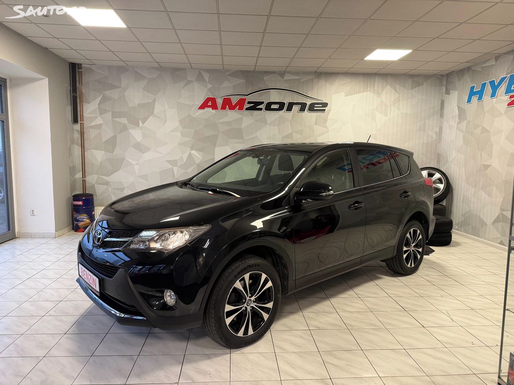 Toyota Rav4, fotka 3