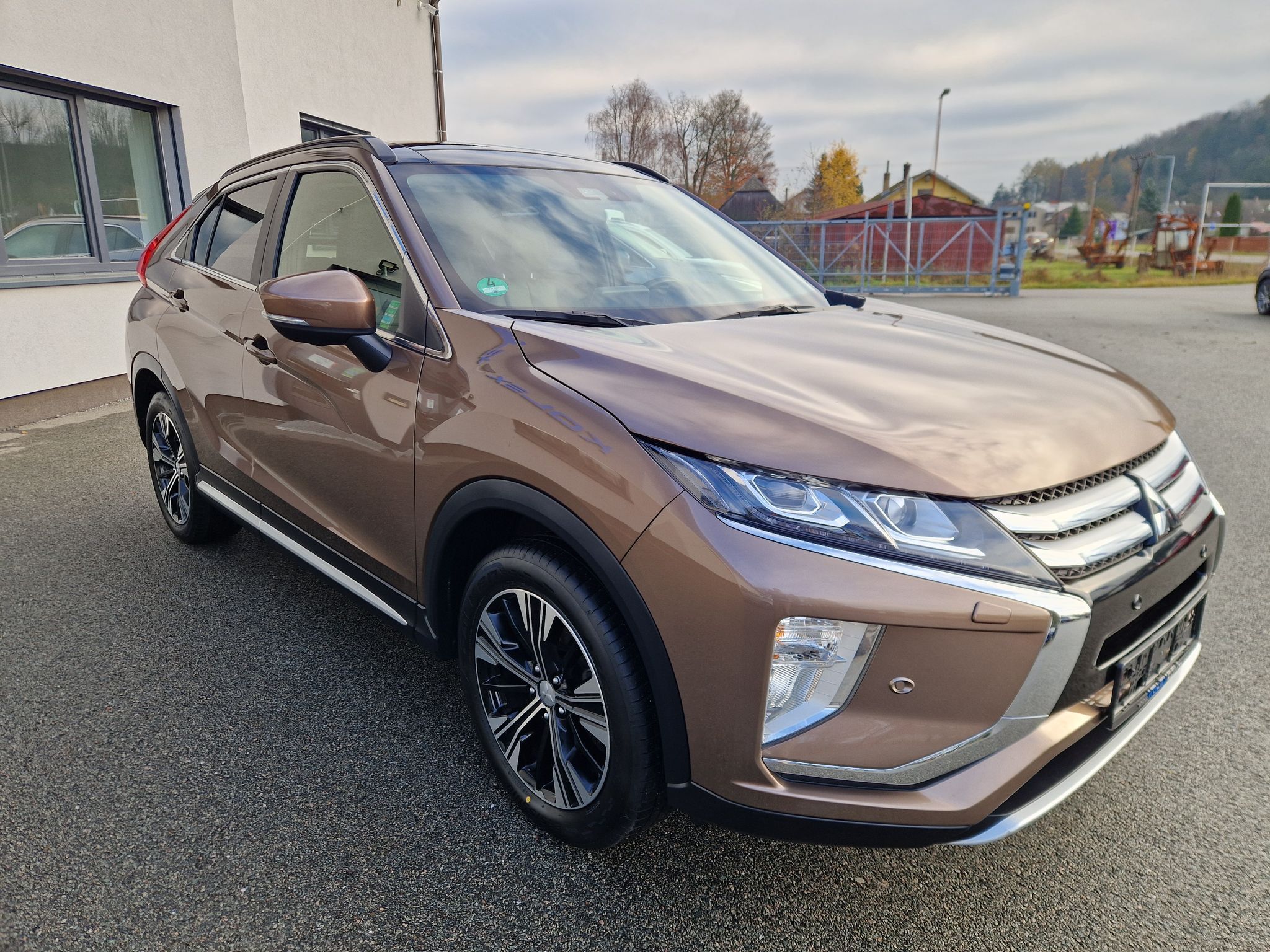 Mitsubishi Eclipse Cross, 1.5 MIVEC 4x4, automat - fotka 6