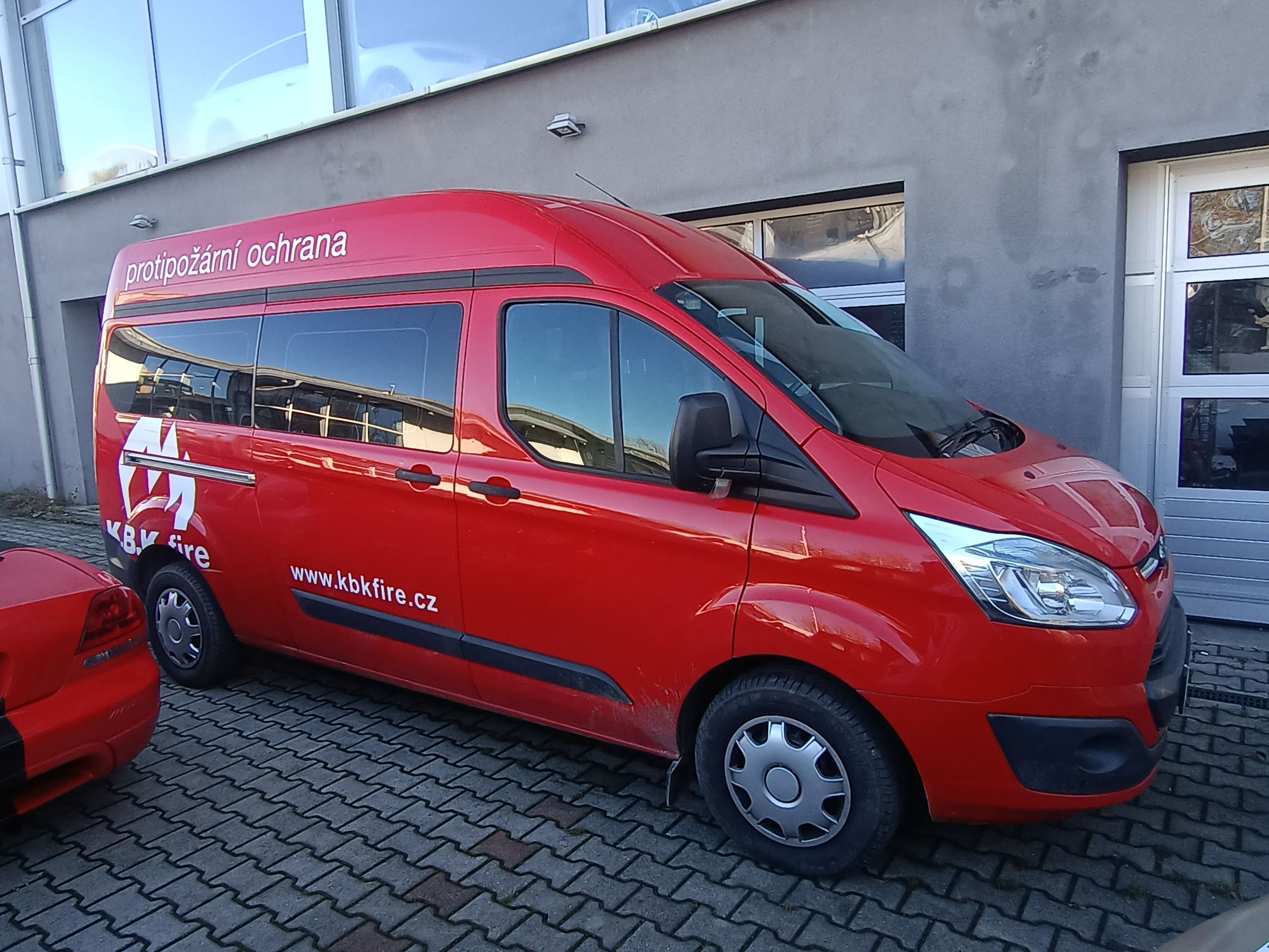 Ford Transit Custom, 2.2 92Kw,SERVIS,2sady kol - fotka 2