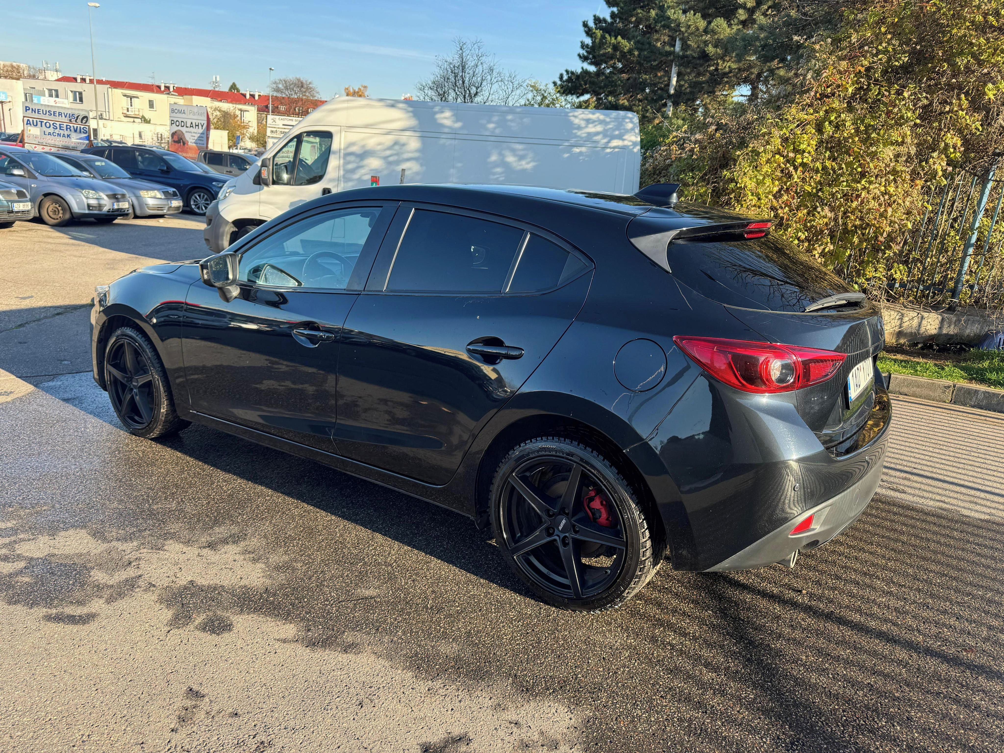 Mazda 3, 2.2D, 110kw Nefunkční Motor - fotka 3
