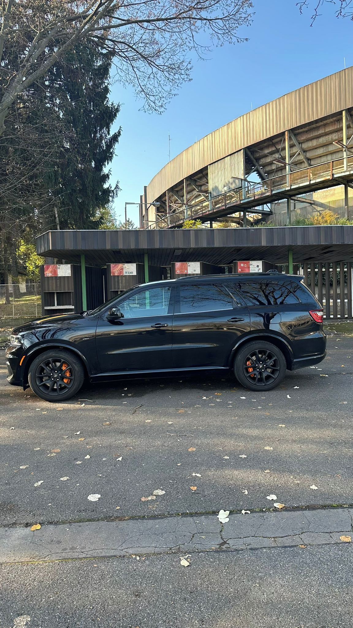 Dodge Durango, R/T, r.v. 2023, 365 koní - fotka 4