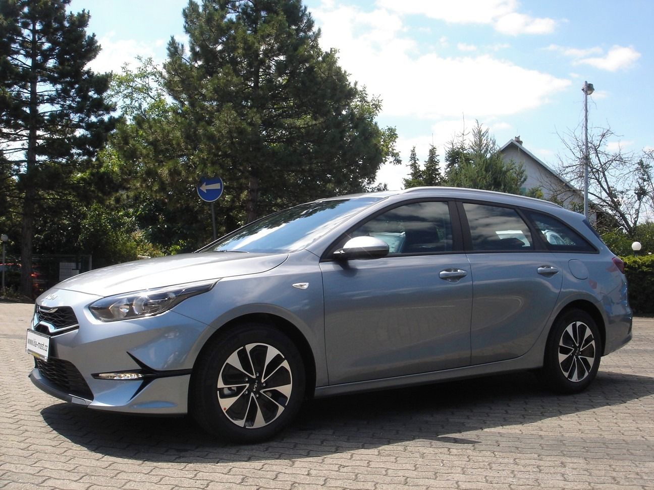 Kia Cee´d SW, 1.5 T-GDi SPIN 2025 SLEVA - fotka 5