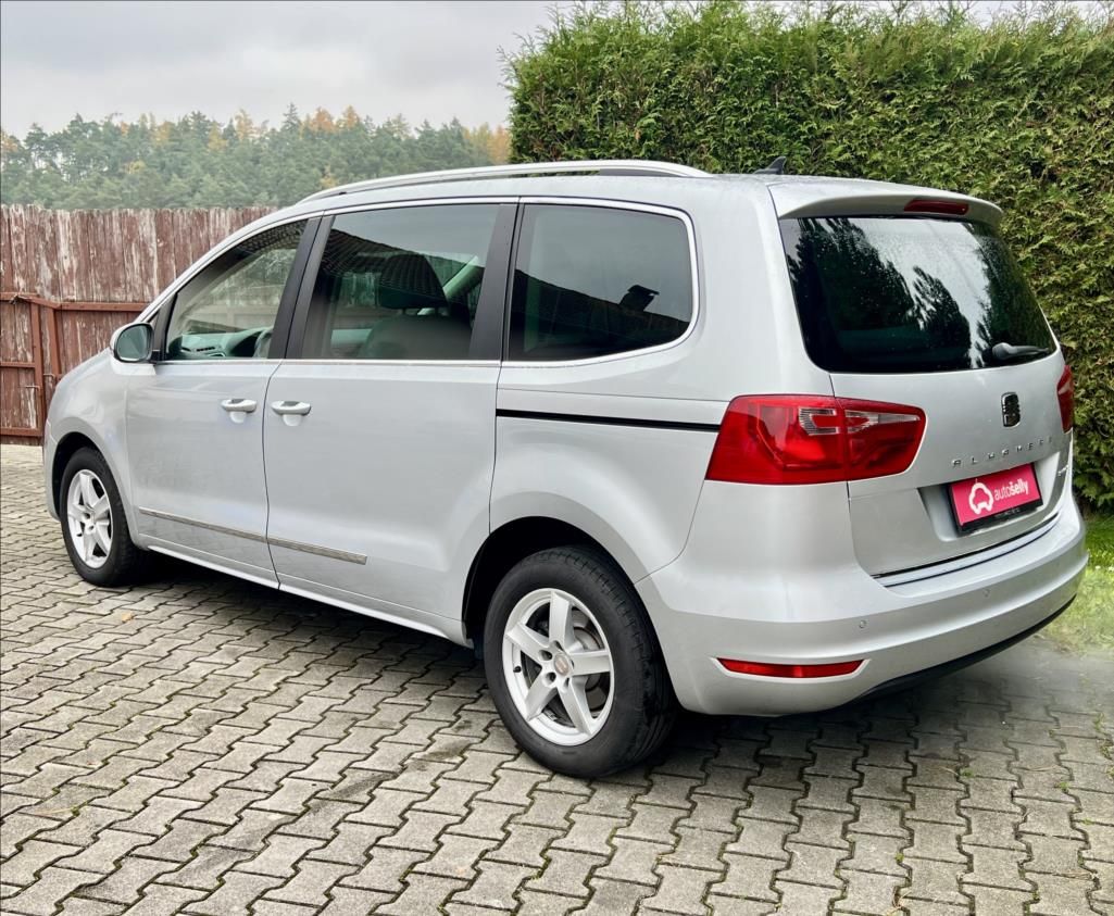 Seat Alhambra, 2,0 TDi / STYLE / DSG / 7-míst - fotka 3
