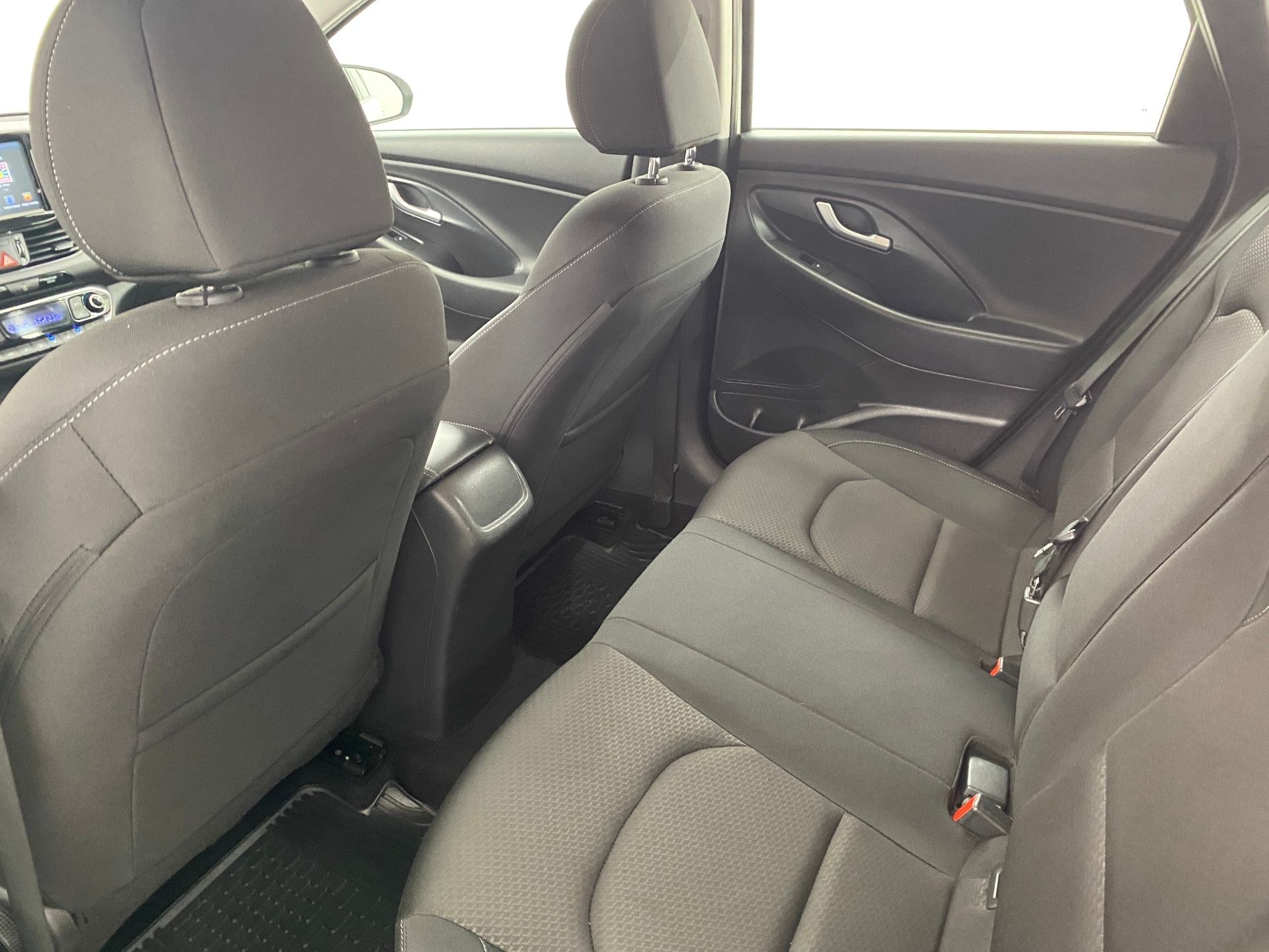 Hyundai i30, 1.6 CRDi 81kW Style - fotka 6