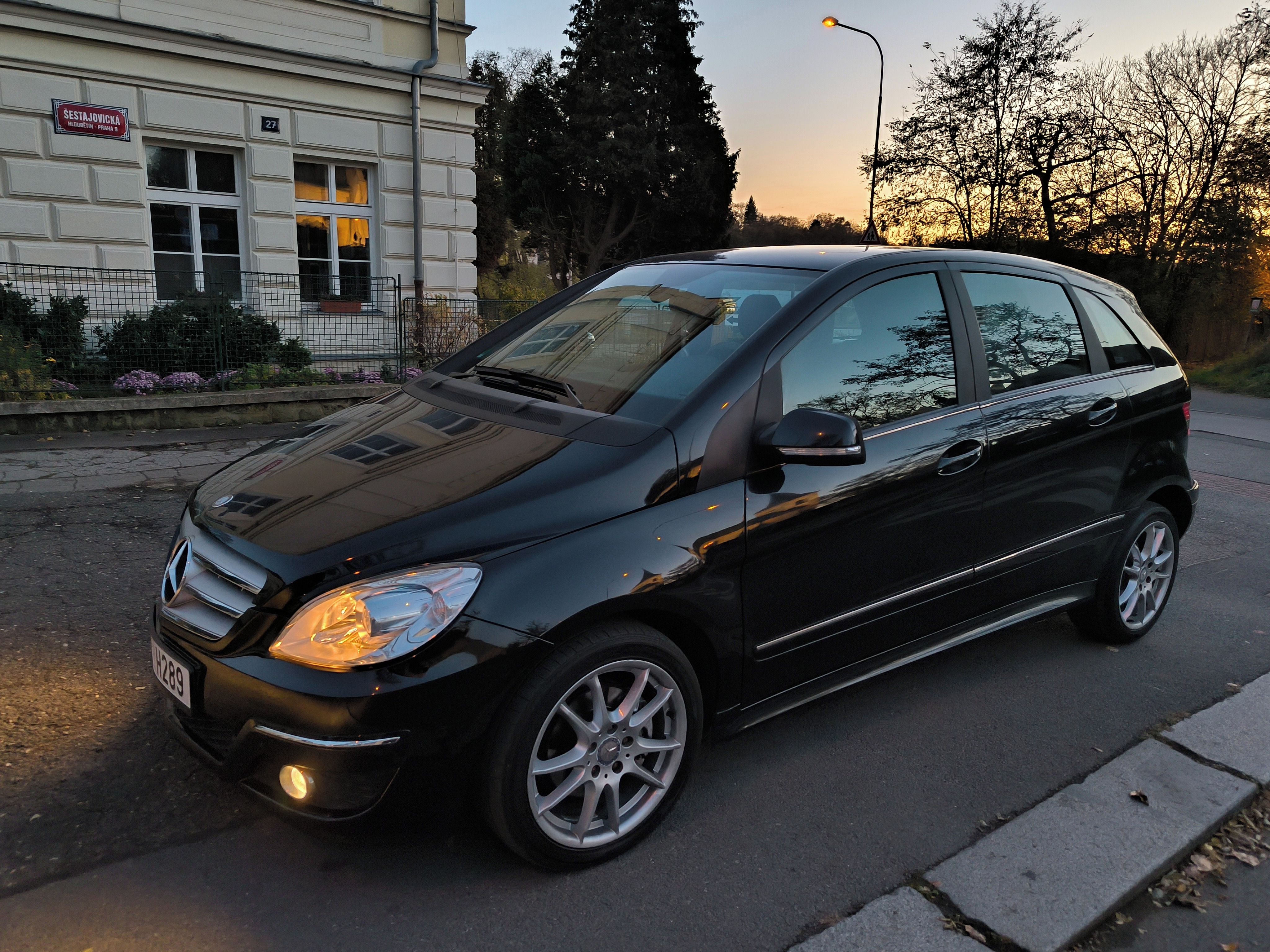 Mercedes-Benz Třídy B, 180CDi Elegance, tempomat klim
