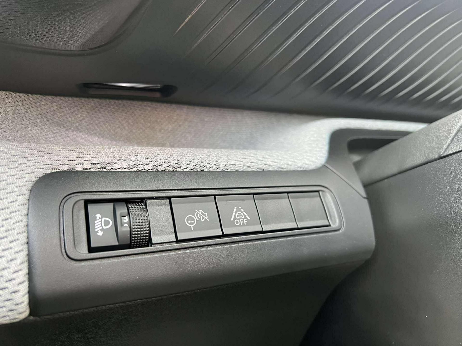 Citroën C3 Aircross, ë-C3 Aircross MAX 83 kW / 113k - fotka 5