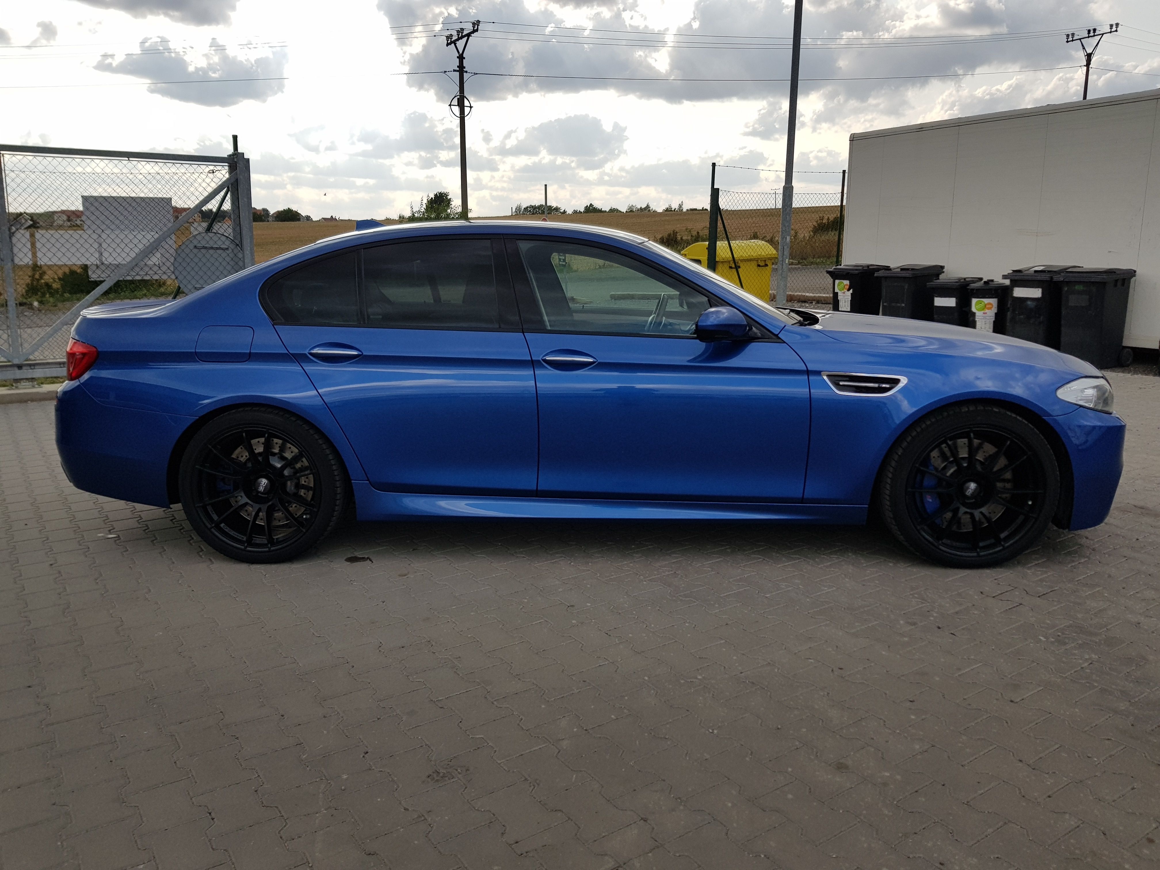BMW M5 - fotka 4