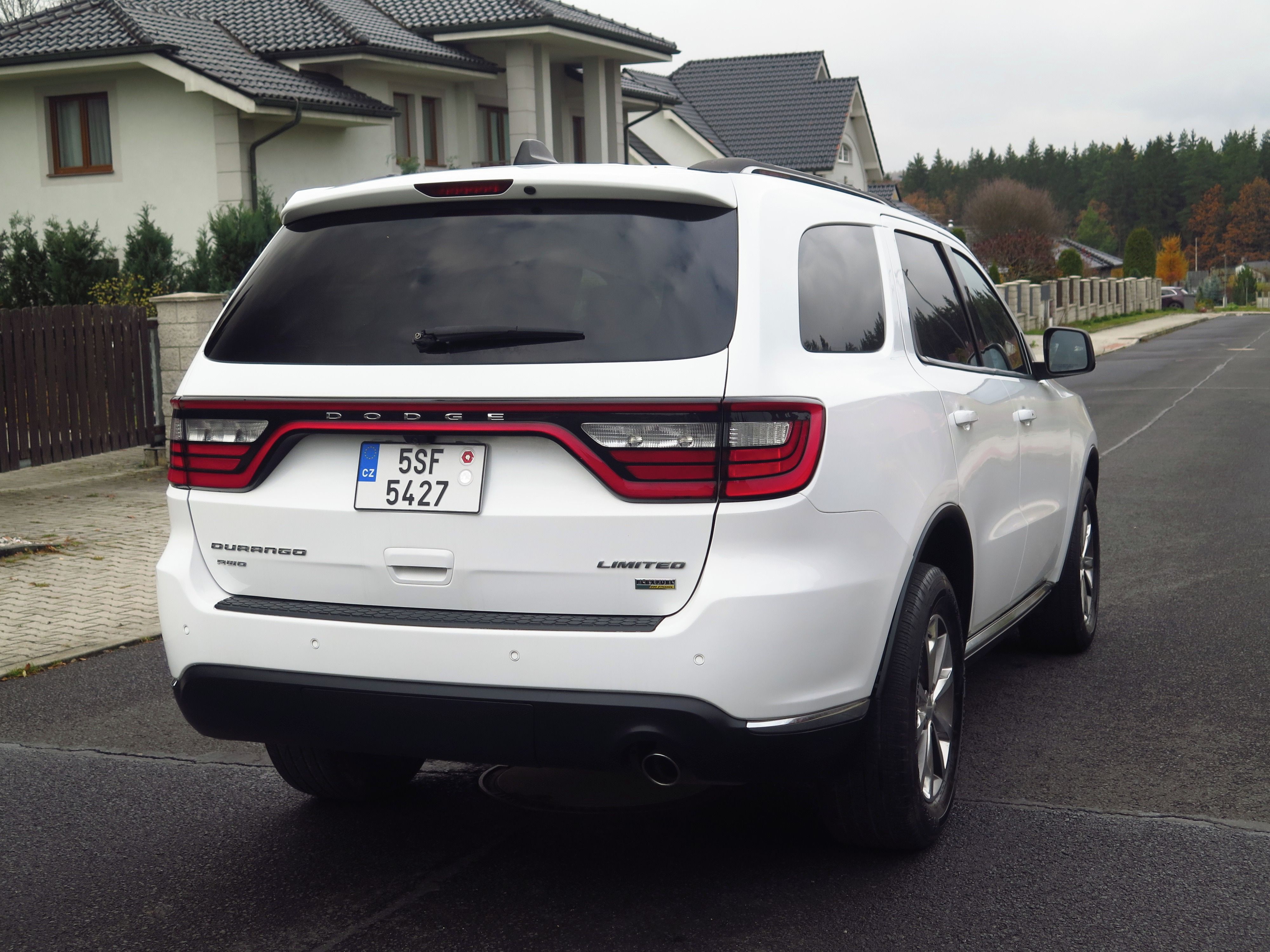 Dodge Durango, 3.6 V6 4x4 - ZACHOVALÉ - fotka 5