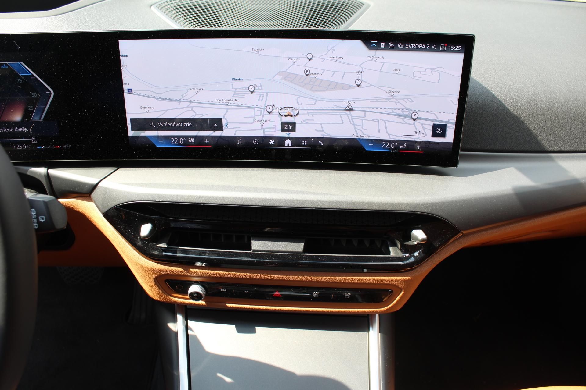 BMW Řada 3, 320d xDrive Touring - fotka 5