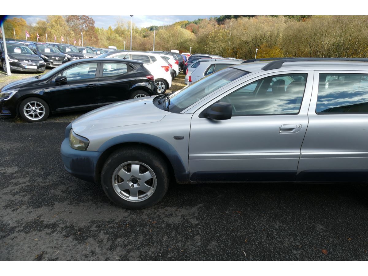 Volvo XC70, 2,4 120KW 4X4 AUTOMAT - fotka 5