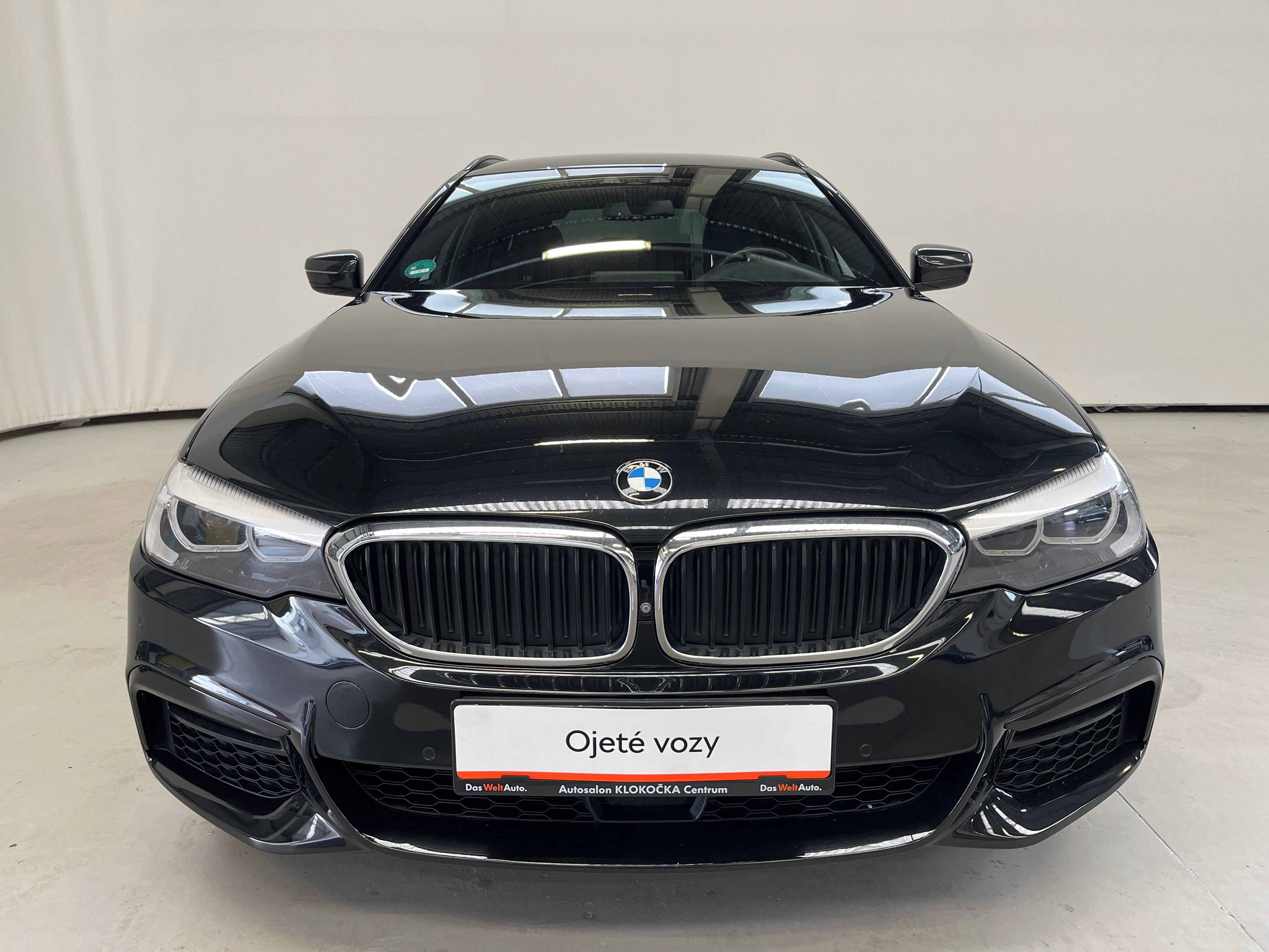 BMW Řada 5, 540xDrive M-Paket 8AT - fotka 4