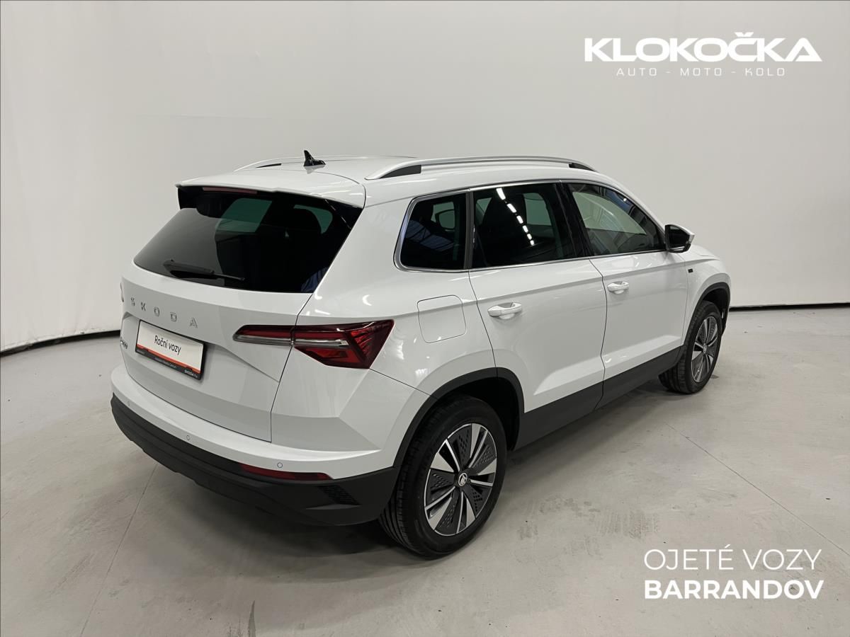 Škoda Karoq, 1,5 TSI Selection Dr - fotka 2