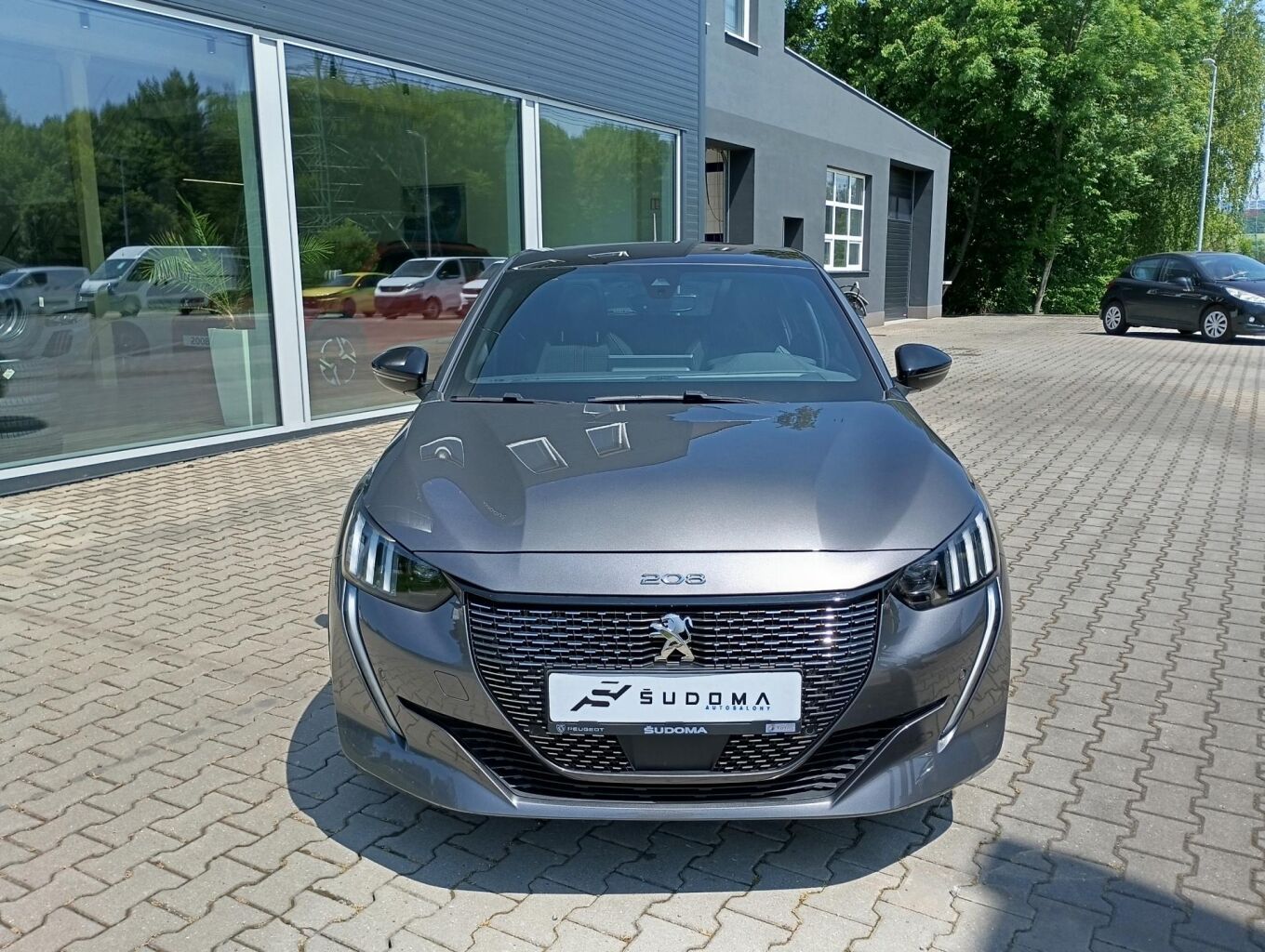 Peugeot 208, 1.2 PureTech GT line 100k EAT8 - fotka 3