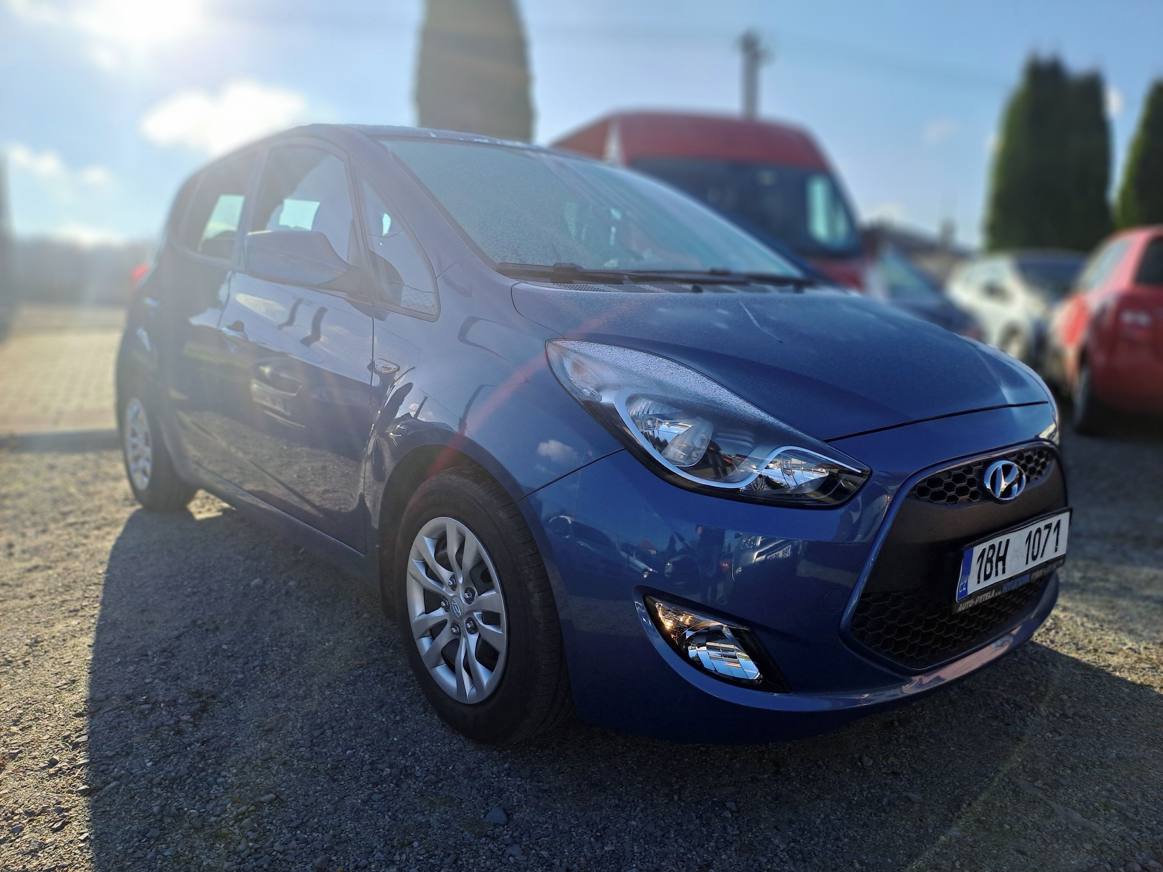Hyundai ix20, 1,4 16V 1.MAJ, VELMI HEZKÝ! - fotka 6
