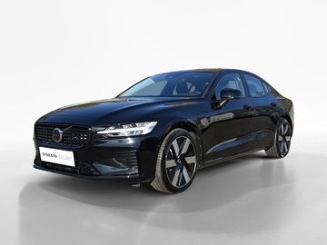 T8 AWD RECHARGE // ULTIMATE