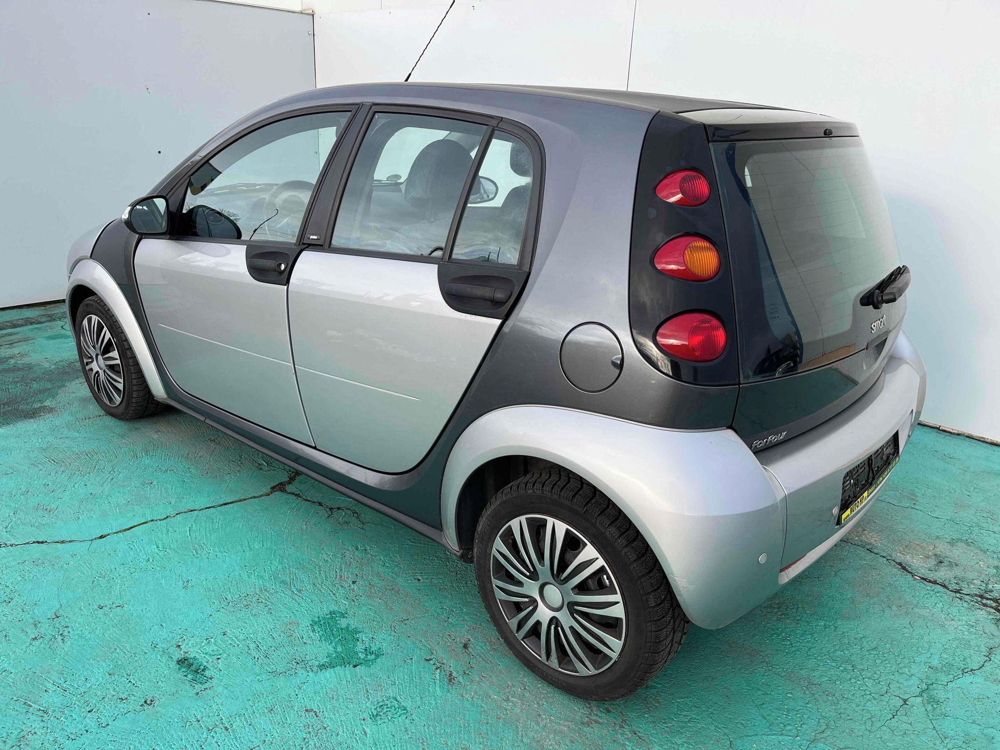 Smart Forfour, 1.1, 55kW, Klima, Senzory - fotka 4