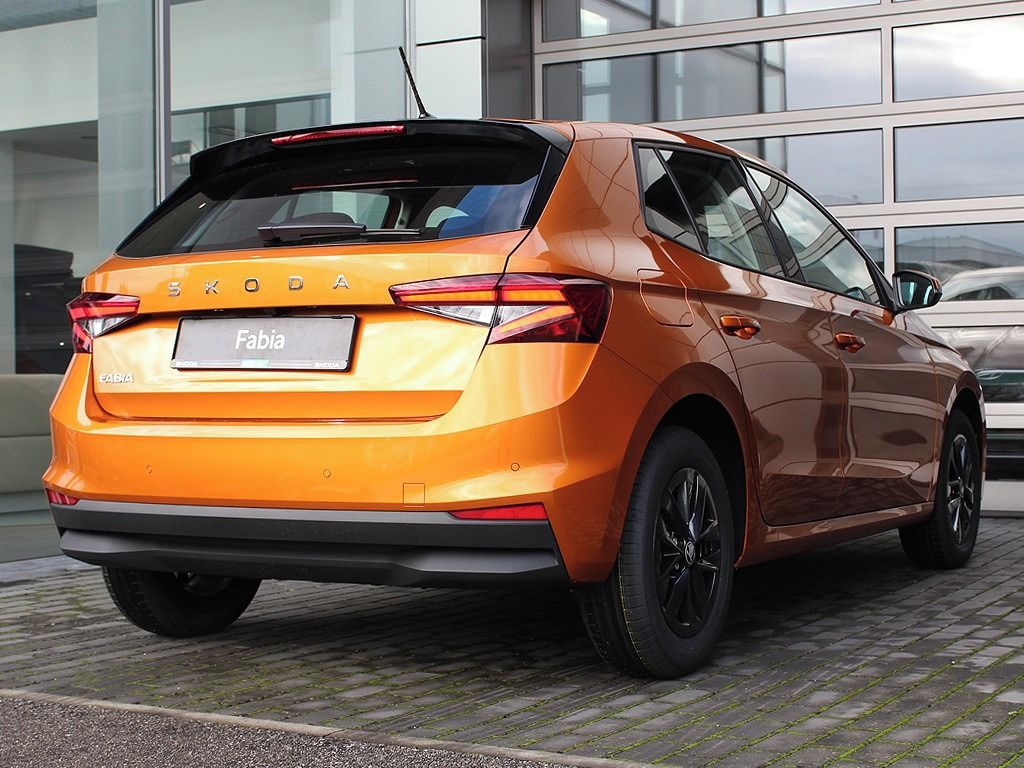 Škoda Fabia, 130 let, komise 372716 - fotka 2