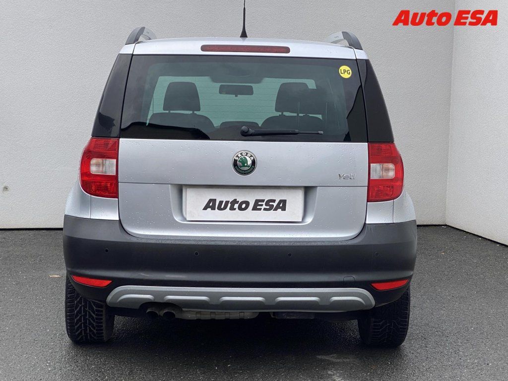 Škoda Yeti, 1.2 TSi,Ambition - fotka 5