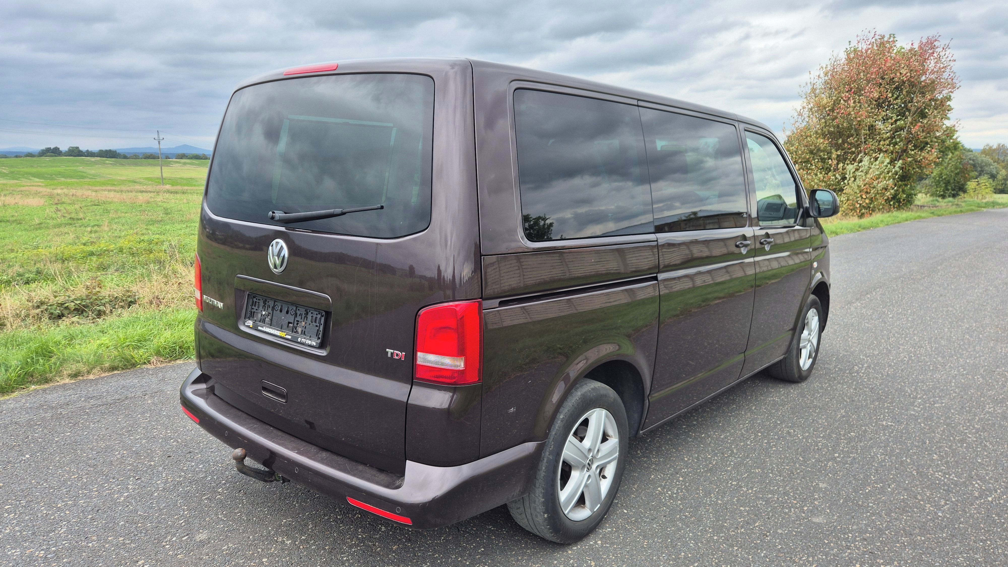 Volkswagen Multivan, 2.0 TDI 132 kW bez koroze DSG - fotka 3