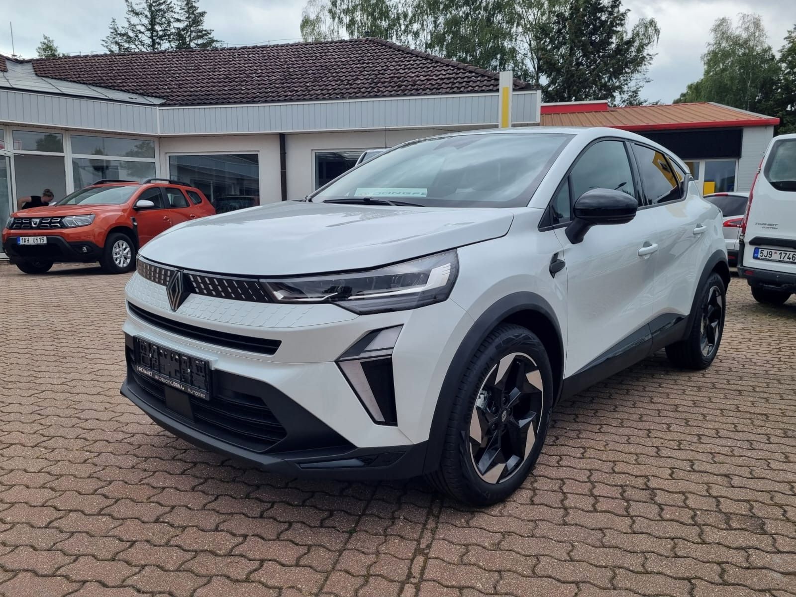 Renault Captur, Techno mild hybrid 140 - fotka 3