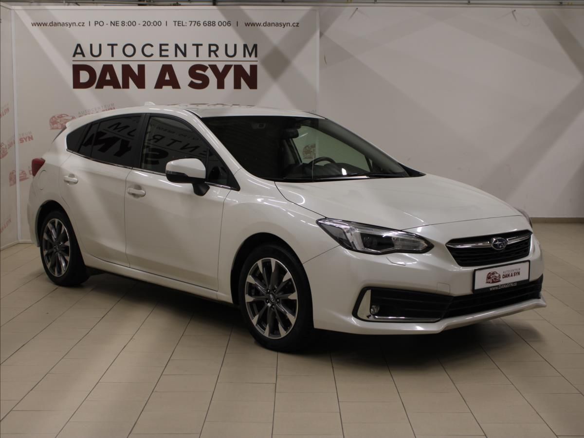 Subaru Impreza, 1,6 AWD Automat Exclusive - fotka 3