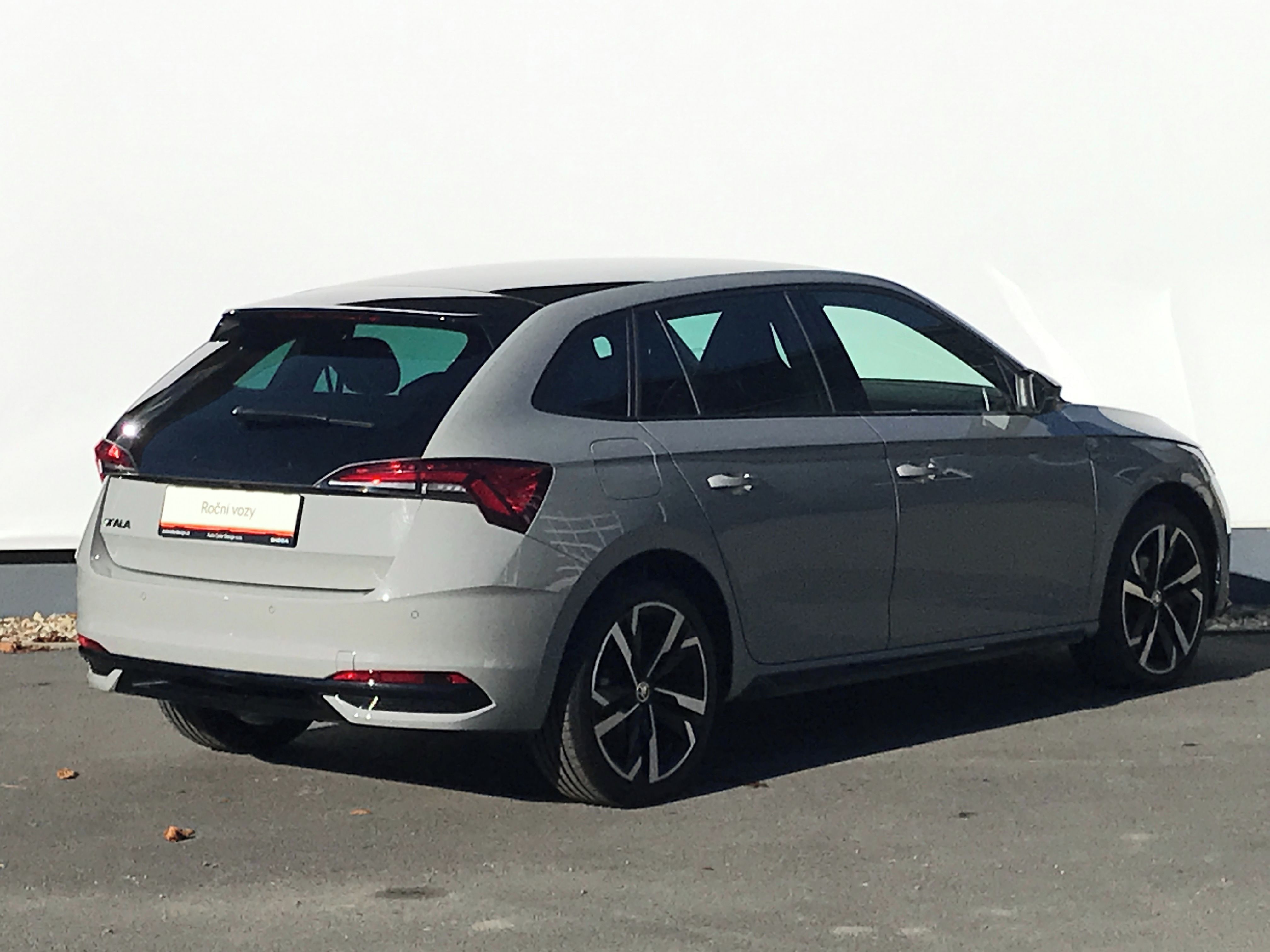 Škoda Scala, 1,5TSi 110kW MonteCarlo+MATRIX - fotka 2