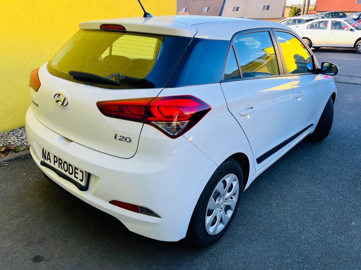 Hyundai i20, 1.2 i BENZÍN NAJETO JEN 50 TIS - fotka 6