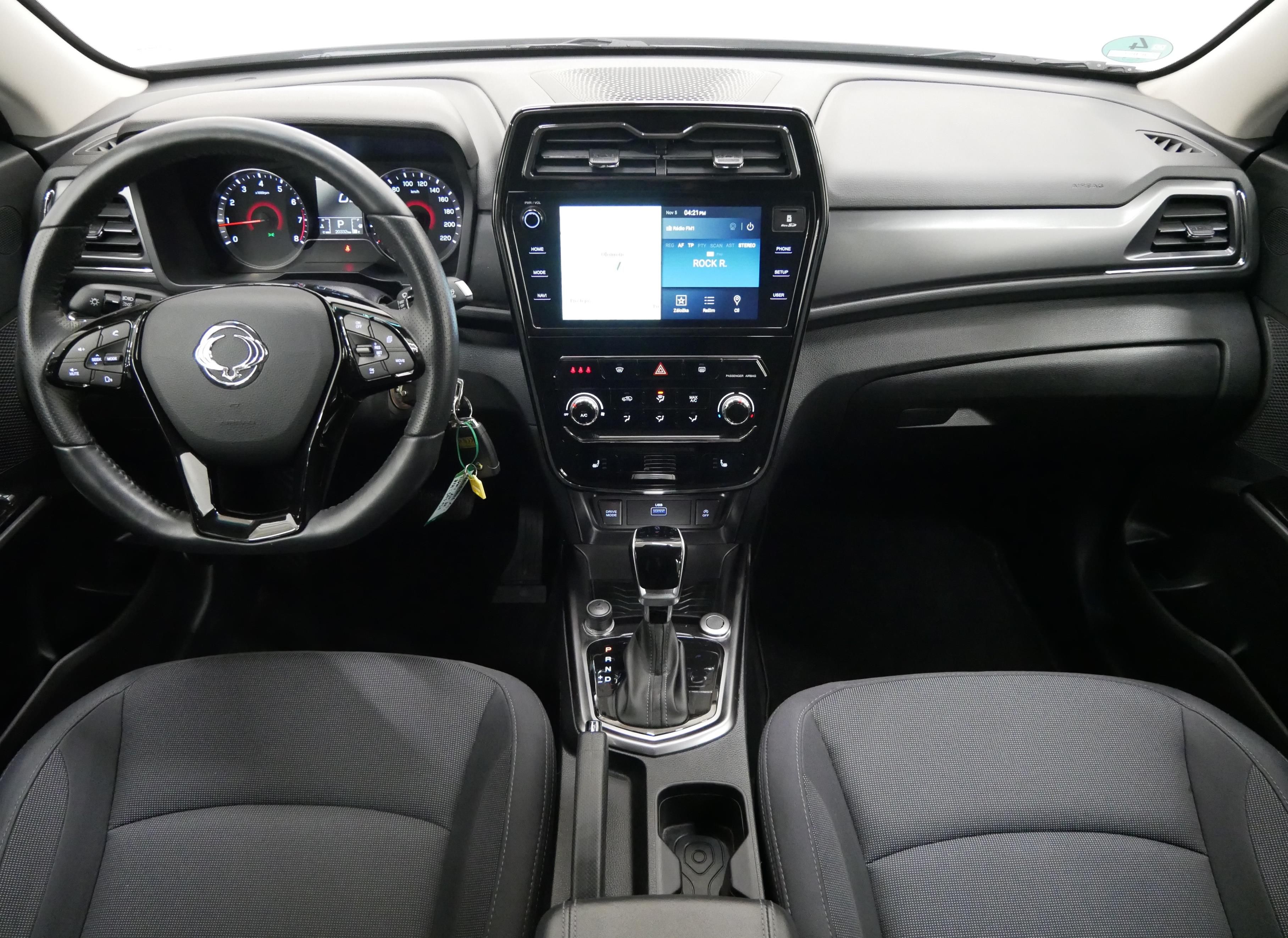 SsangYong Tivoli, 1.5 i 120 kW Black Line - fotka 5