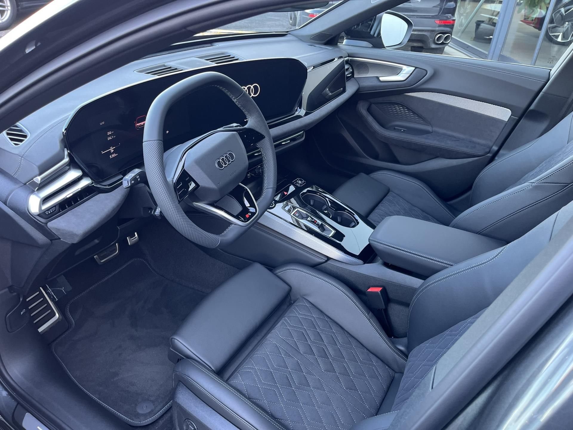 Audi A5, Avant TDI quattro 150kW STR - fotka 5