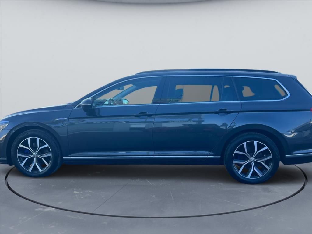 Volkswagen Passat, GTE,Panorama,TZ,ACC,1.Maj - fotka 5