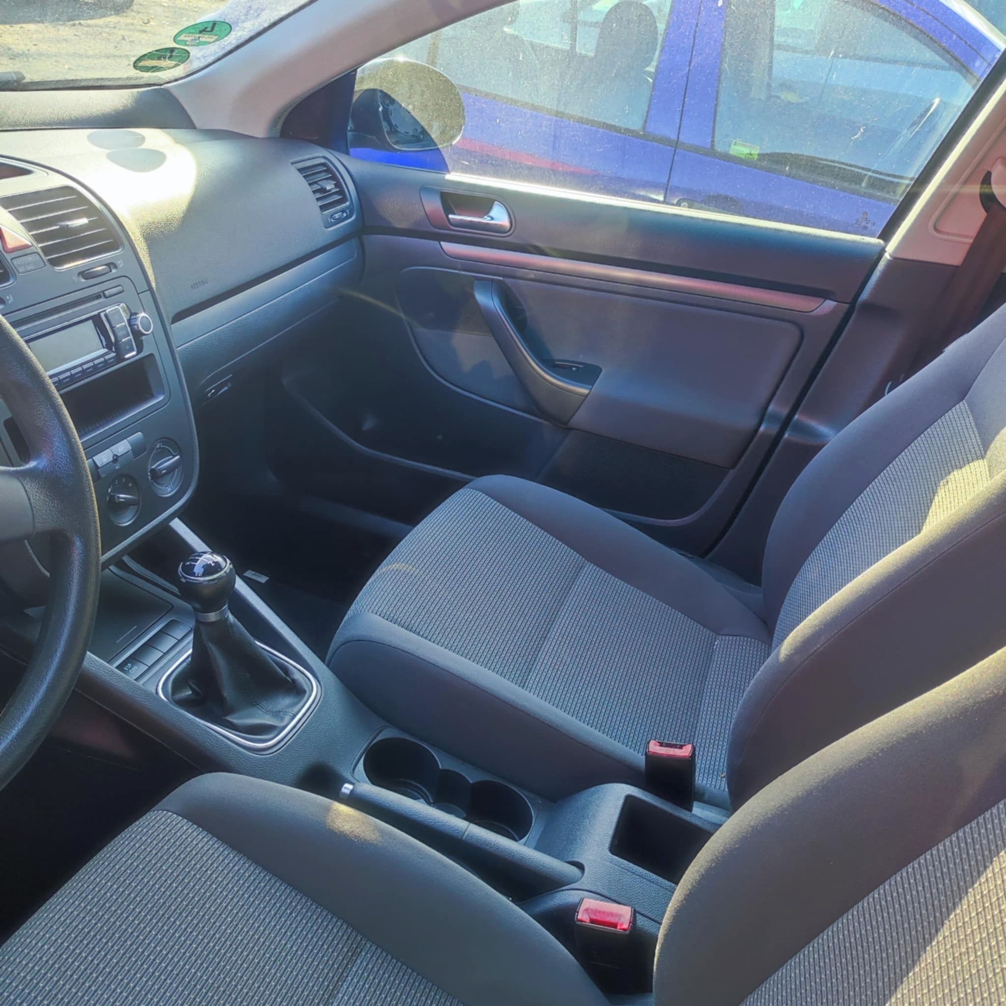 Volkswagen Golf, 1.9 Tdi 77KW NOVÁ SADA SPOJKY - fotka 5