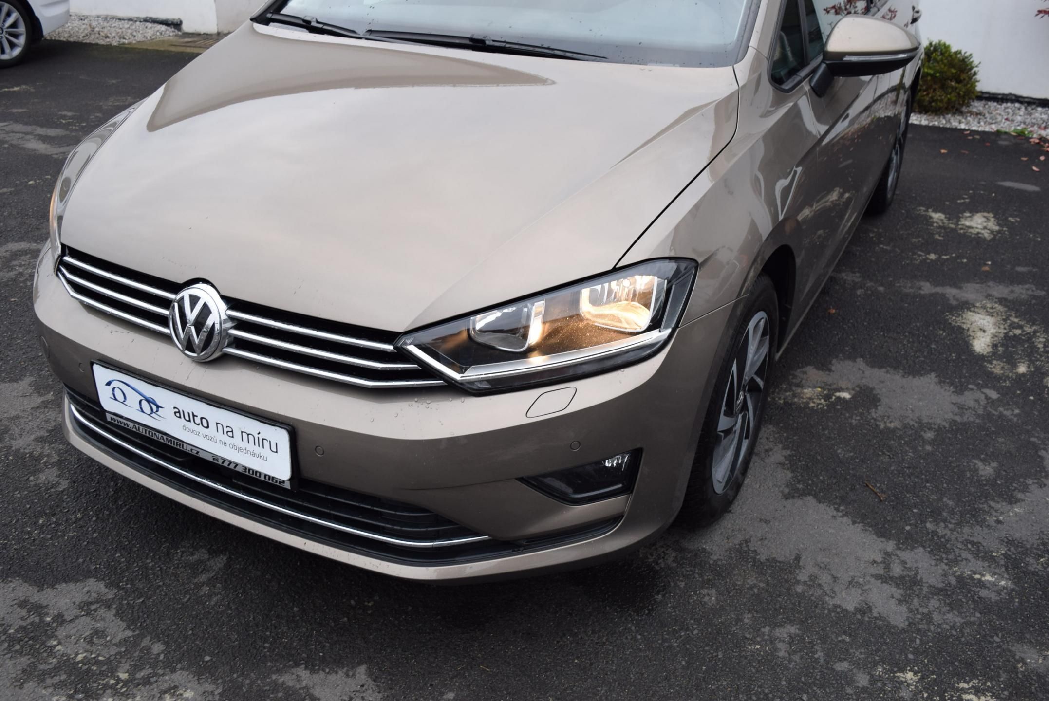Volkswagen Golf Sportsvan, 1.4TSI 92kw ED. SOUND CLBMT - fotka 2