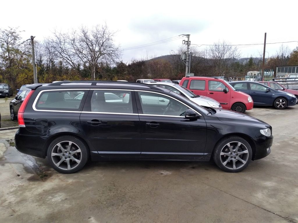 Volvo V70, 2.0 D3 DRIVE-E ECO AT,SERVISKA - fotka 5