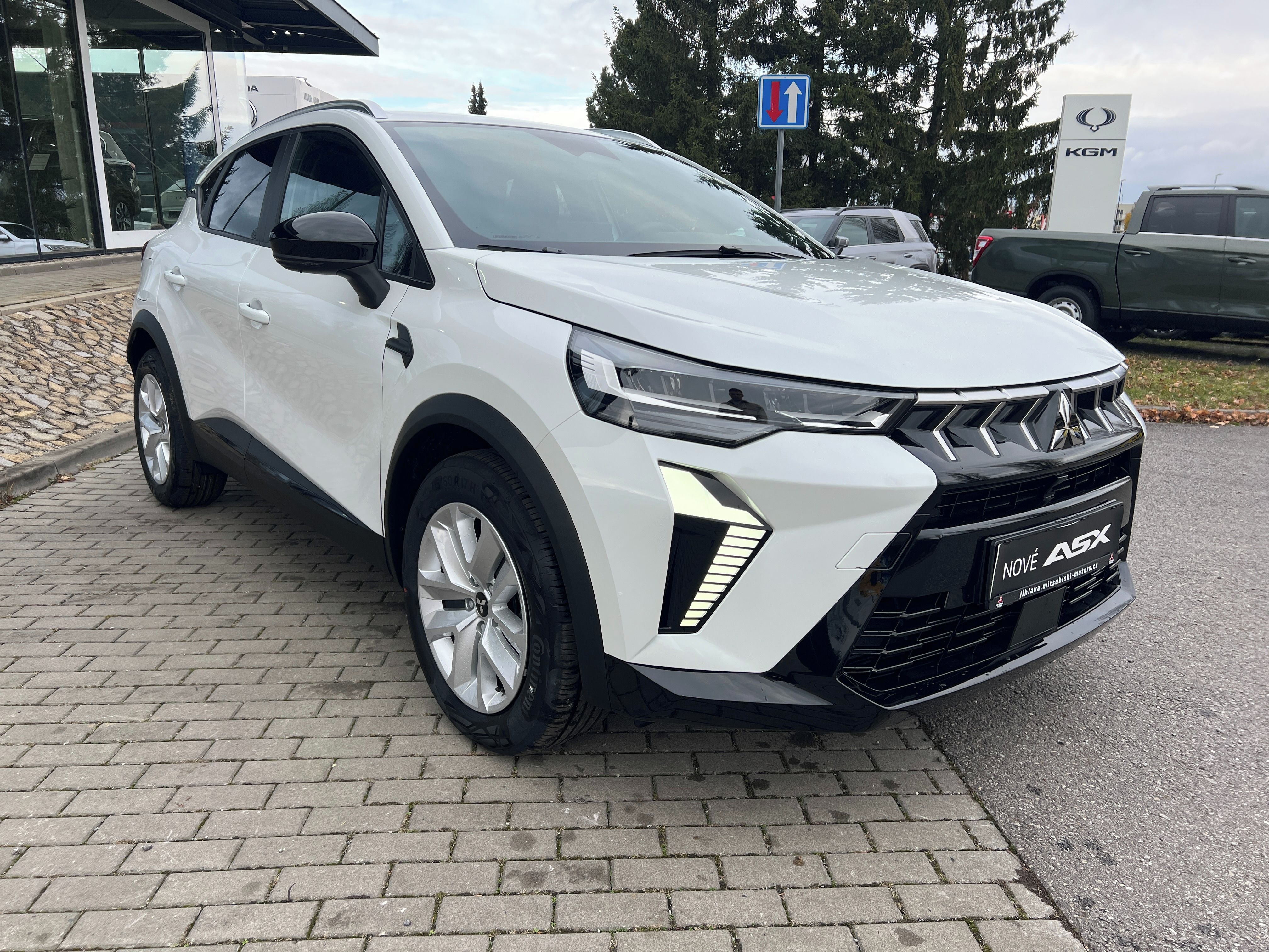 Mitsubishi ASX, 1,3 MILD Hybrid Invite+ BONUS - fotka 3