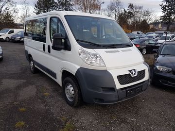 2.2HDi 9MÍST TAŽNÉ NA 2.500KG