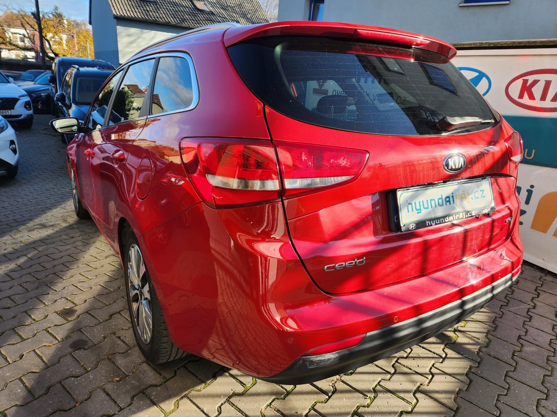 Kia Cee´d, 1.6-VESTAVBA TAXI - fotka 6