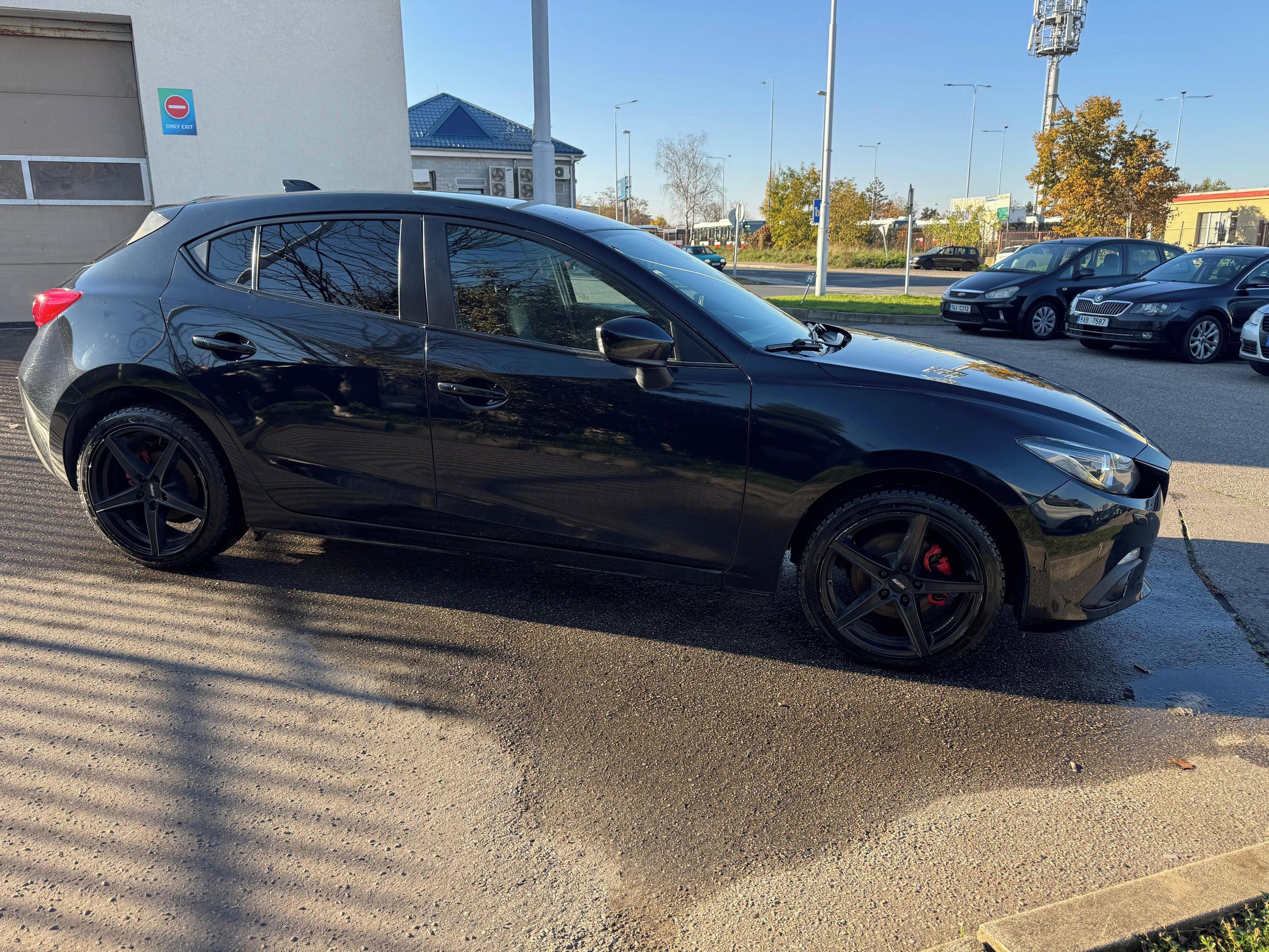 Mazda 3, 2.2D, 110kw Nefunkční Motor - fotka 6
