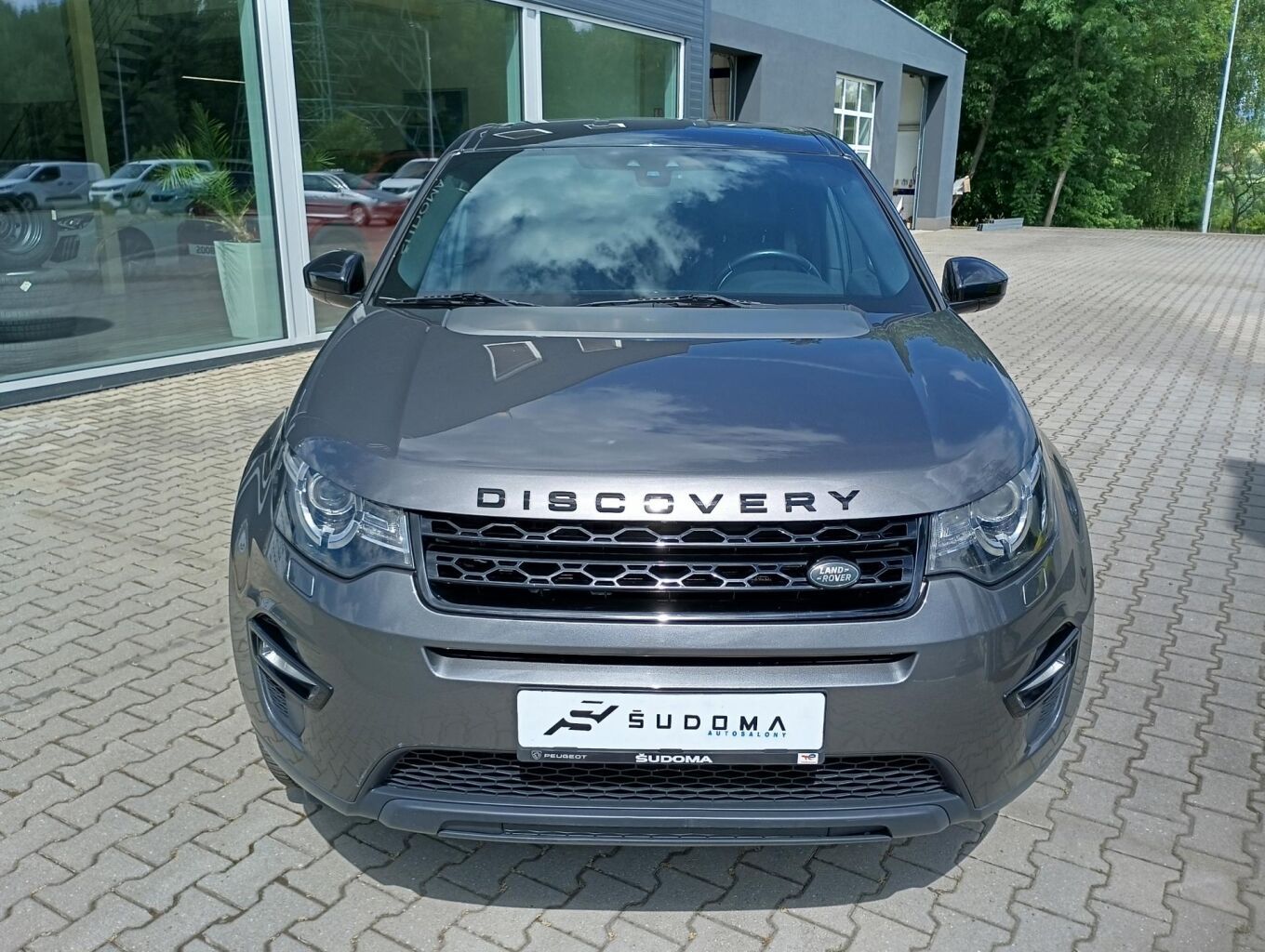 Land Rover Discovery Sport, 2.0 TD4 automat - fotka 2