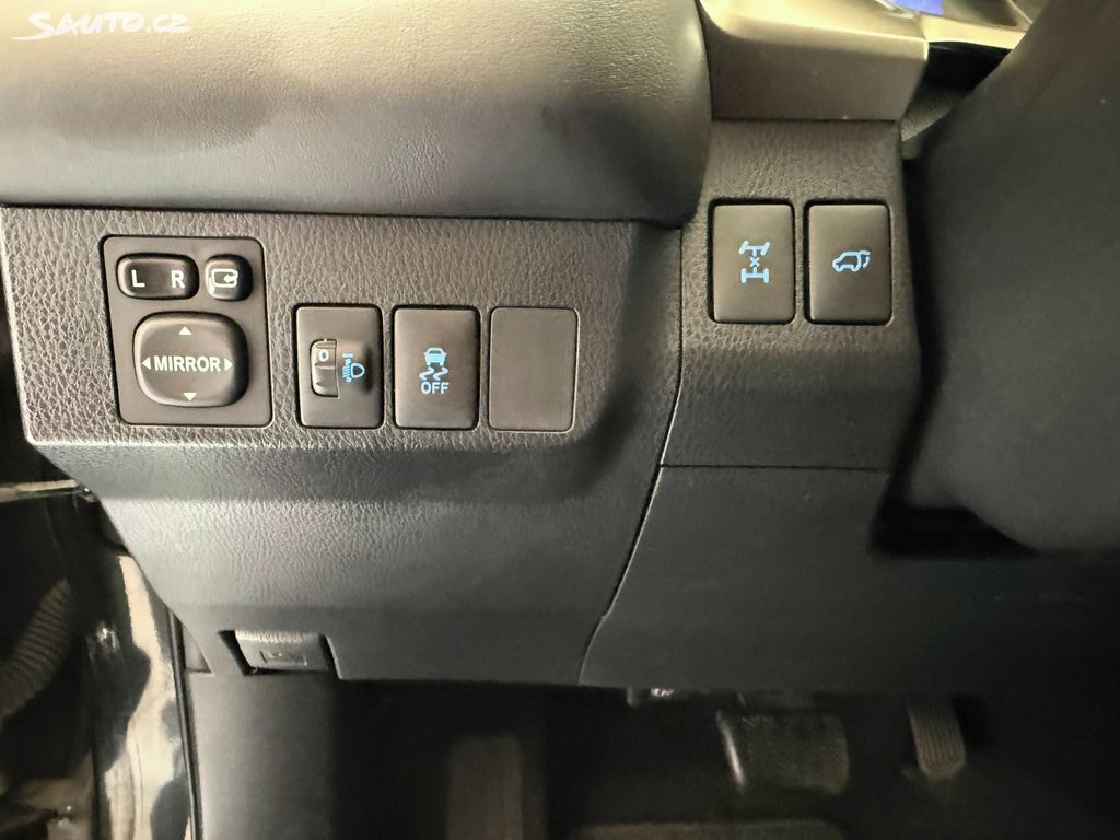 Toyota Rav4, fotka 19