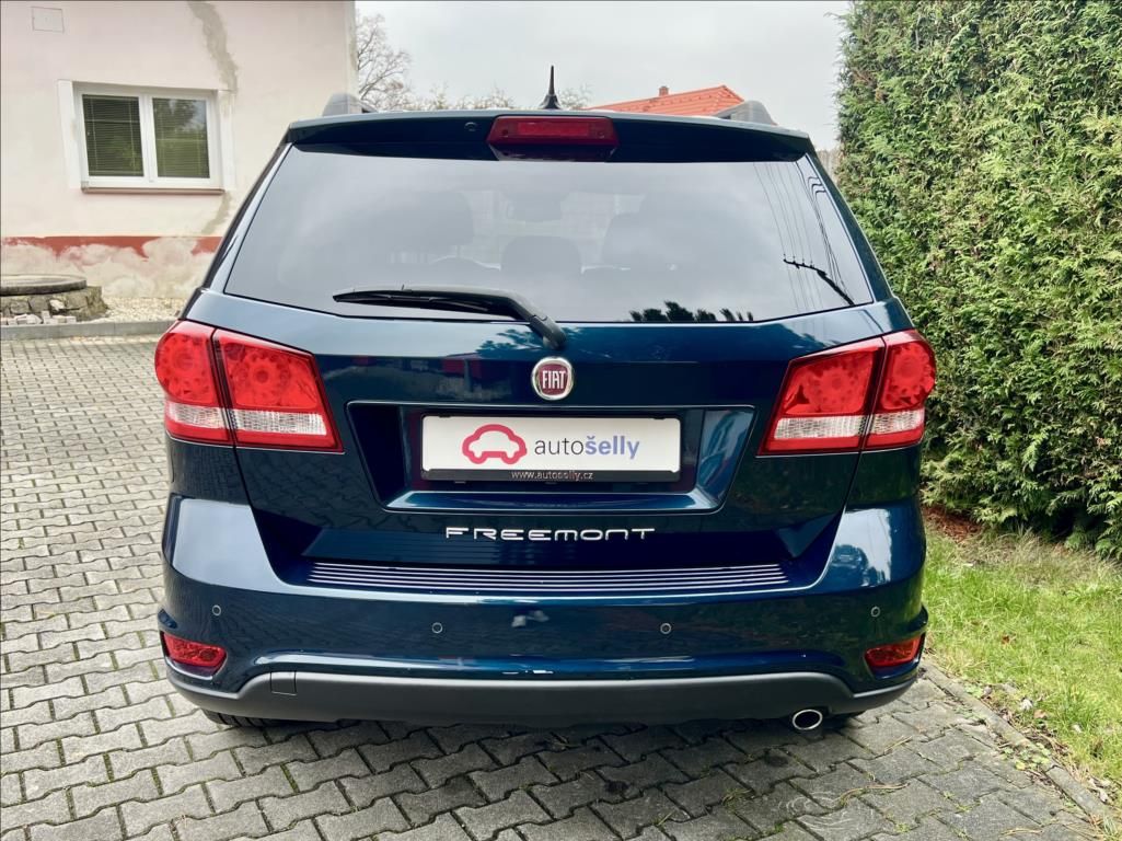 Fiat Freemont, 2,0 Mjet URBAN / 7MÍST / - fotka 4