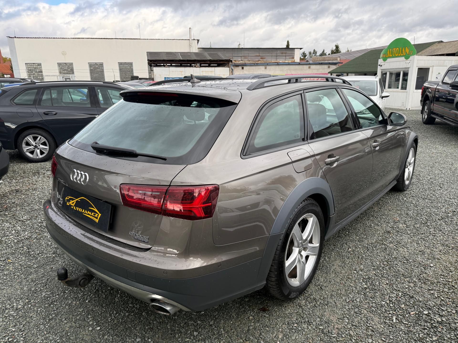 Audi A6 allroad, 3.0 TDI QUATTRO - fotka 6